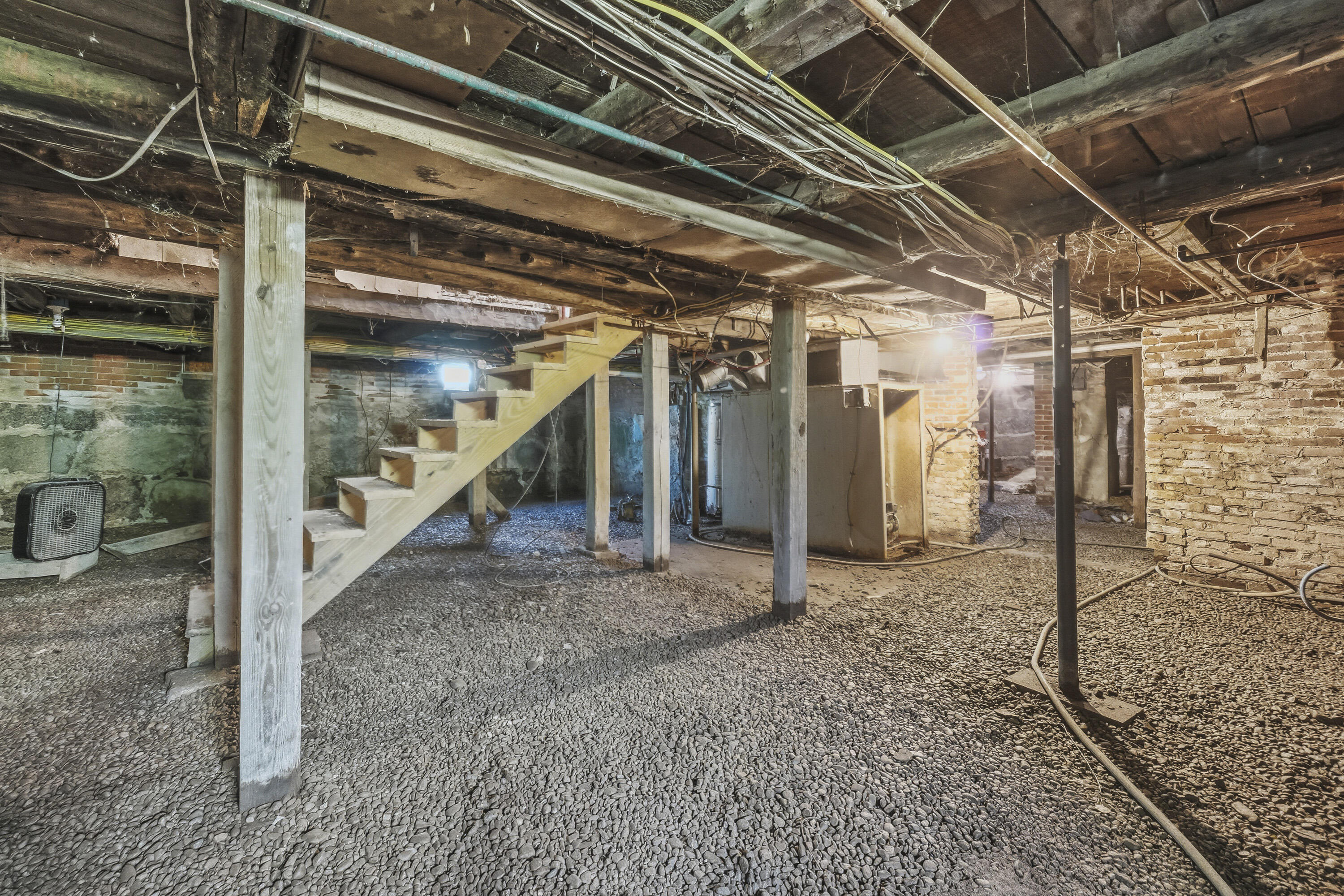 112 Lunts Hill Road