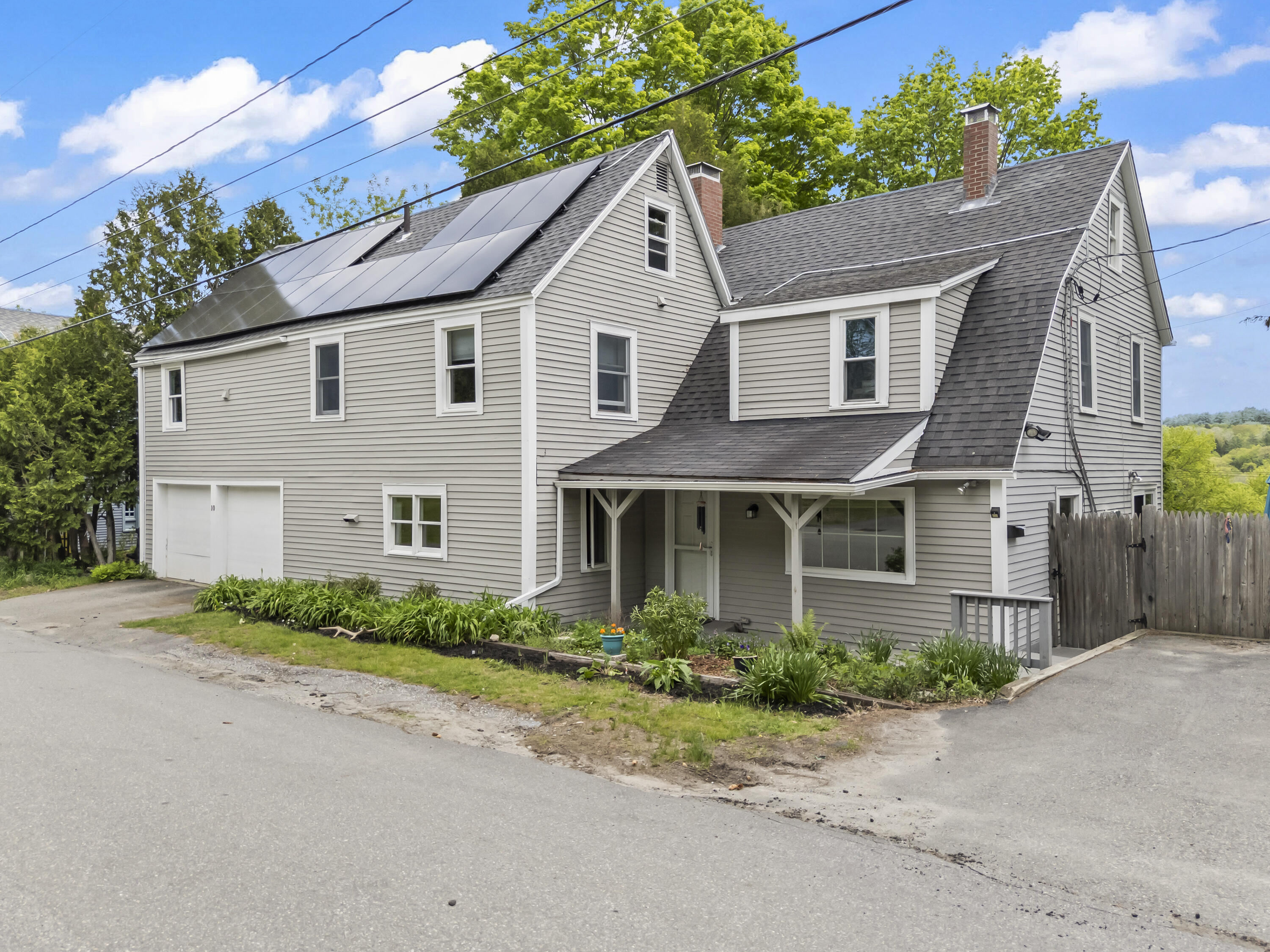 10 Summer Street