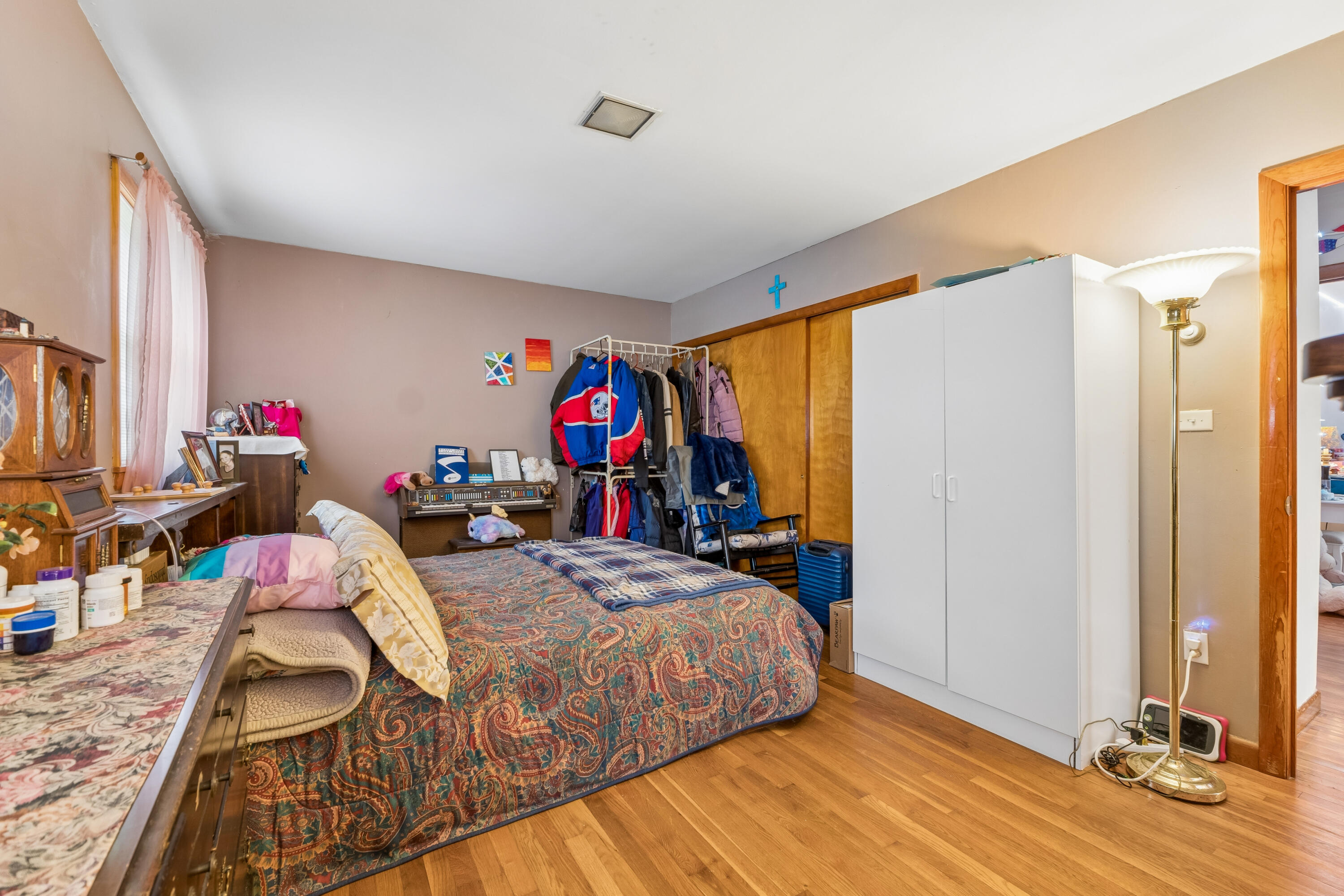 10 Ridgewood Drive