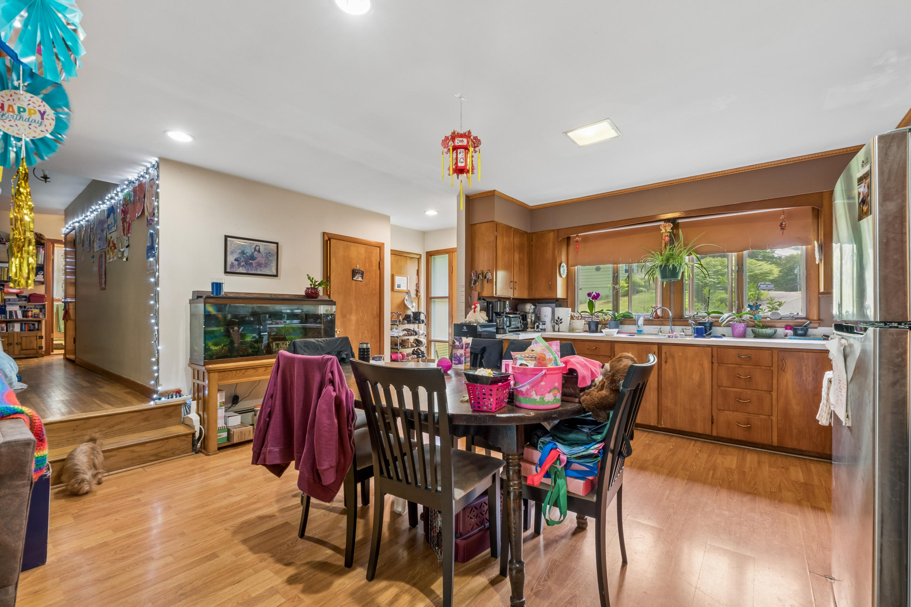 10 Ridgewood Drive