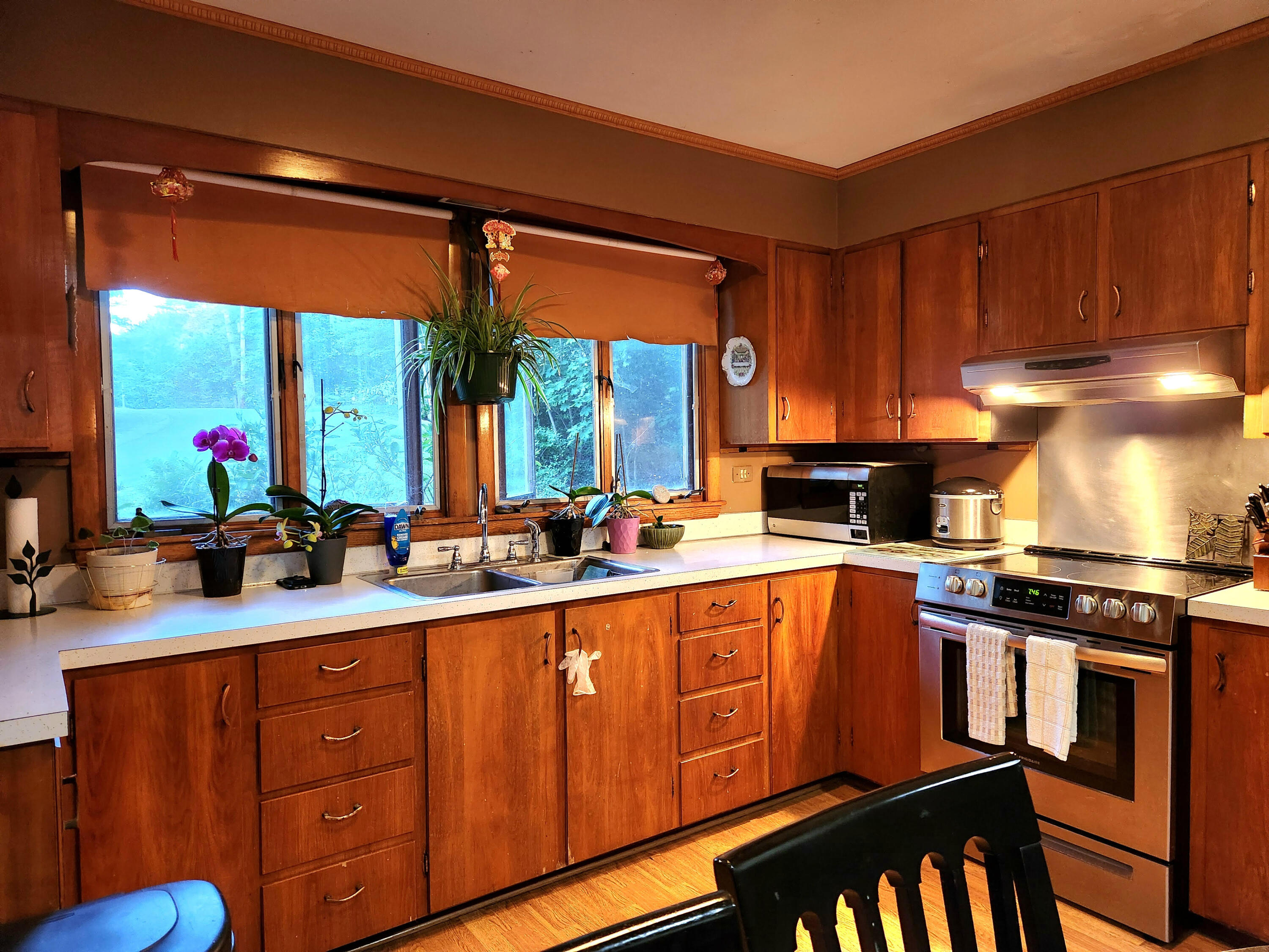 10 Ridgewood Drive