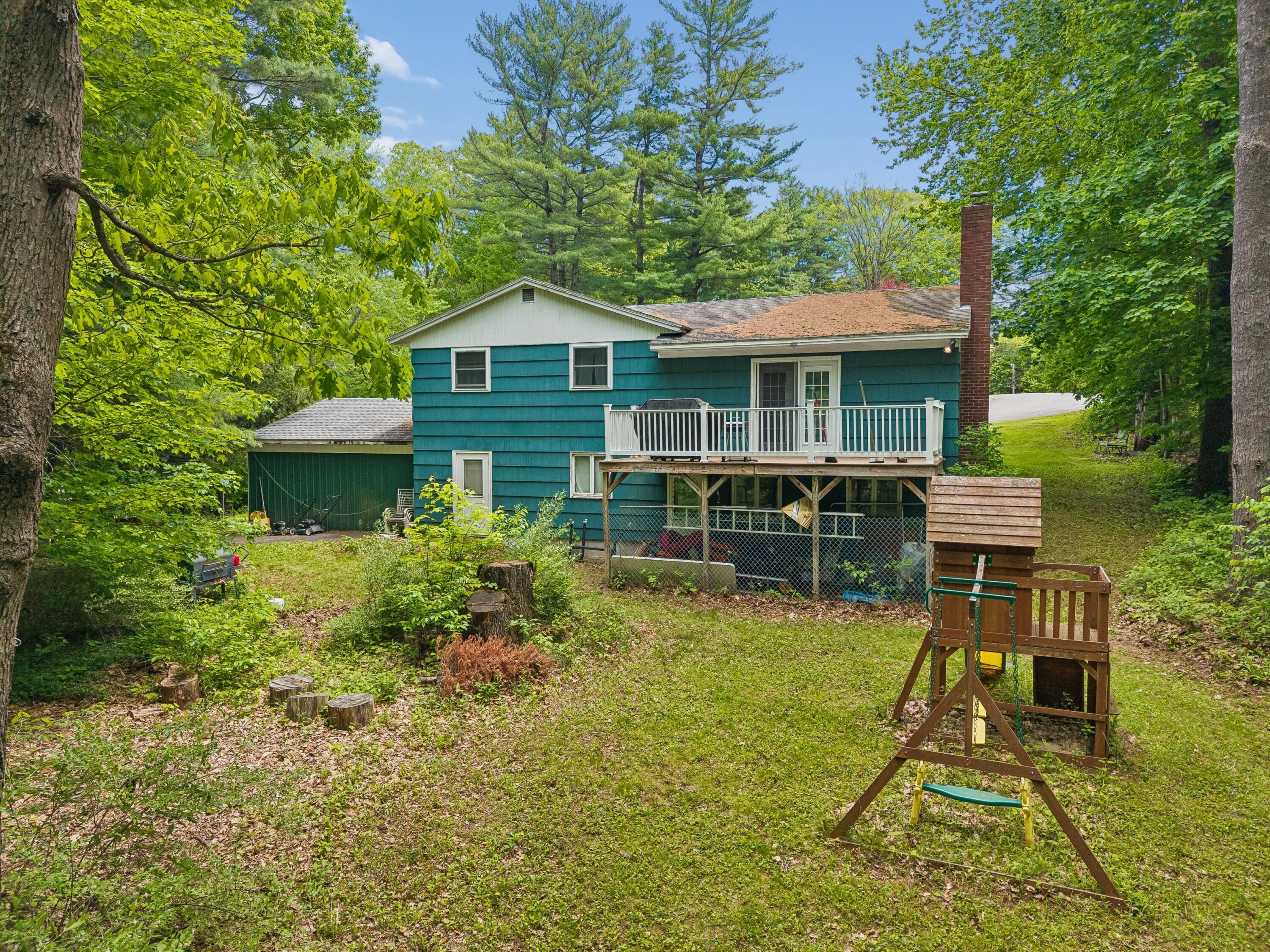 10 Ridgewood Drive