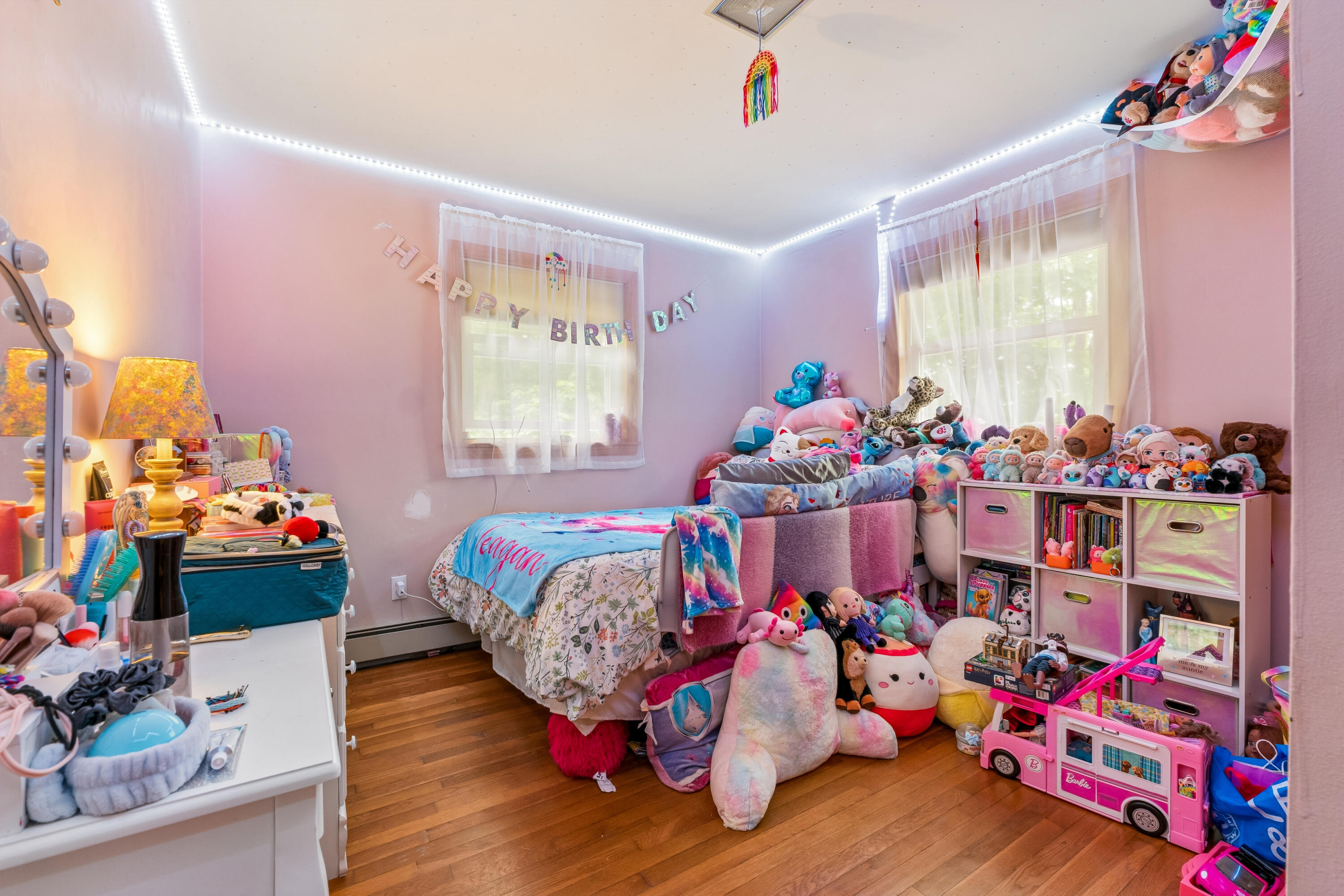 10 Ridgewood Drive