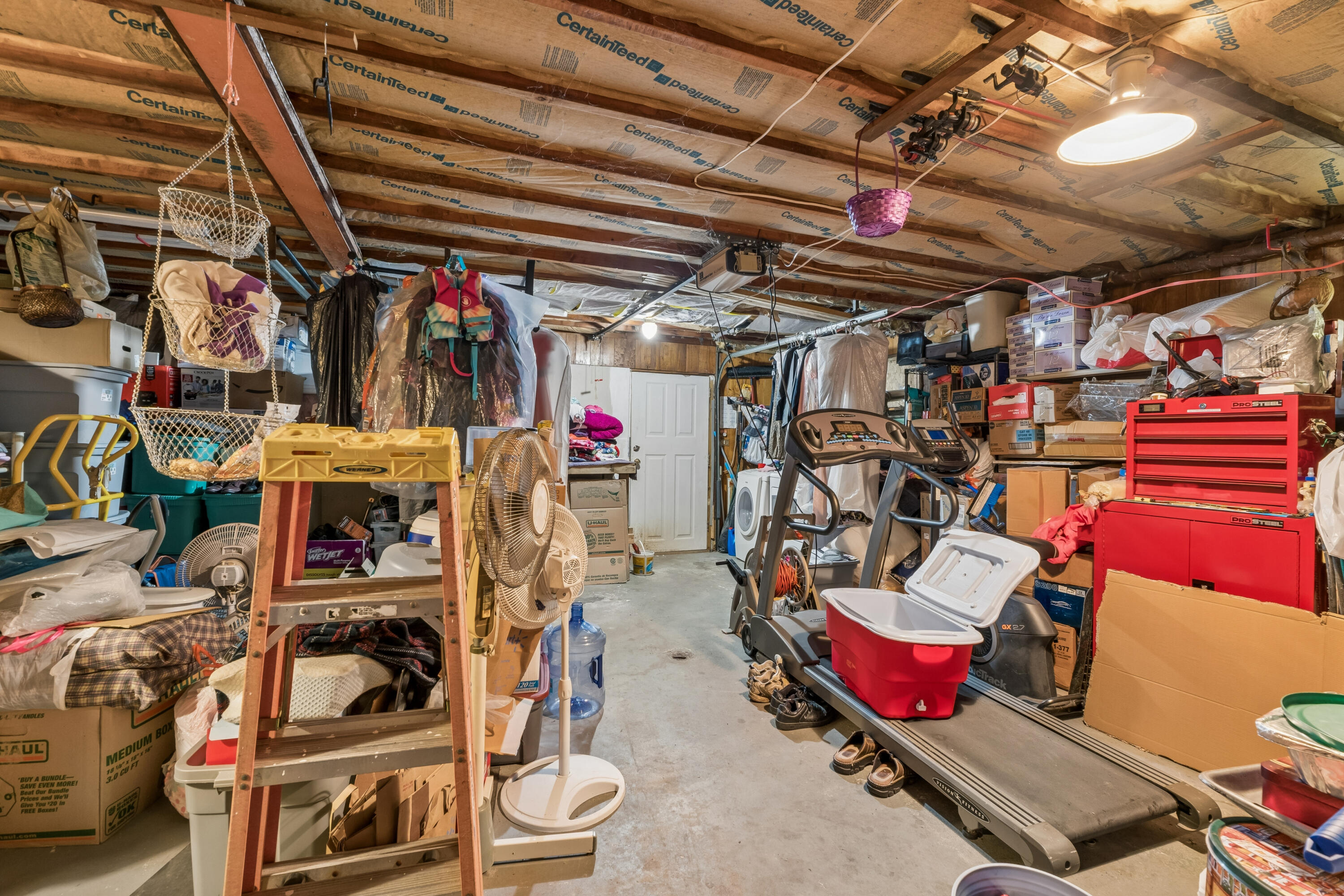 10 Ridgewood Drive