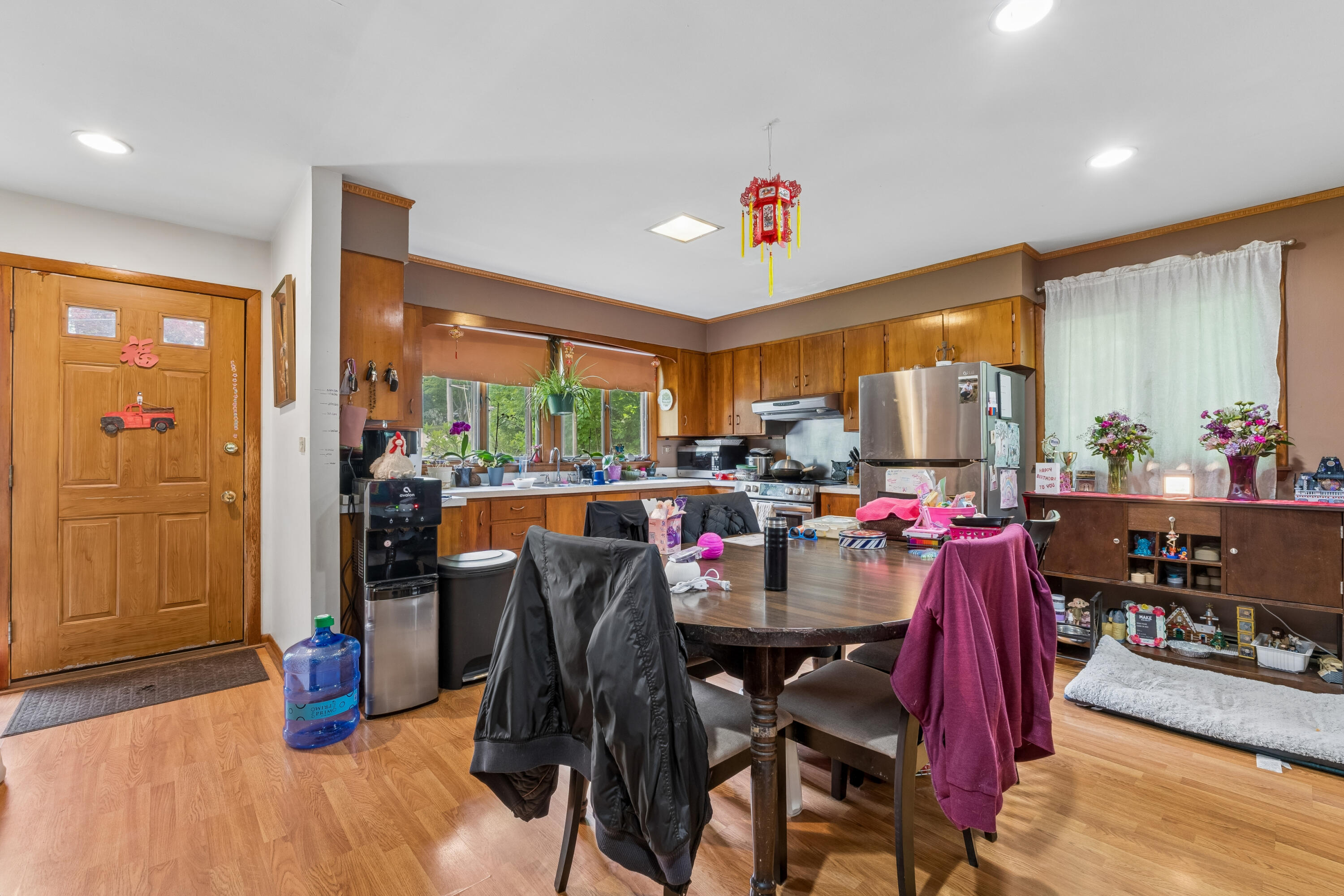 10 Ridgewood Drive
