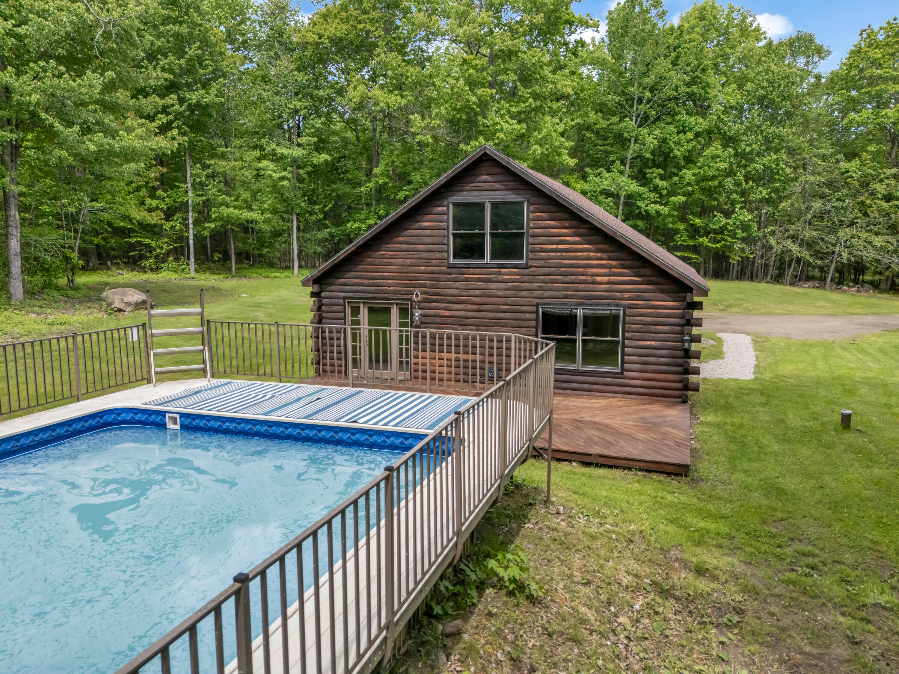 41 Sandy Point Road