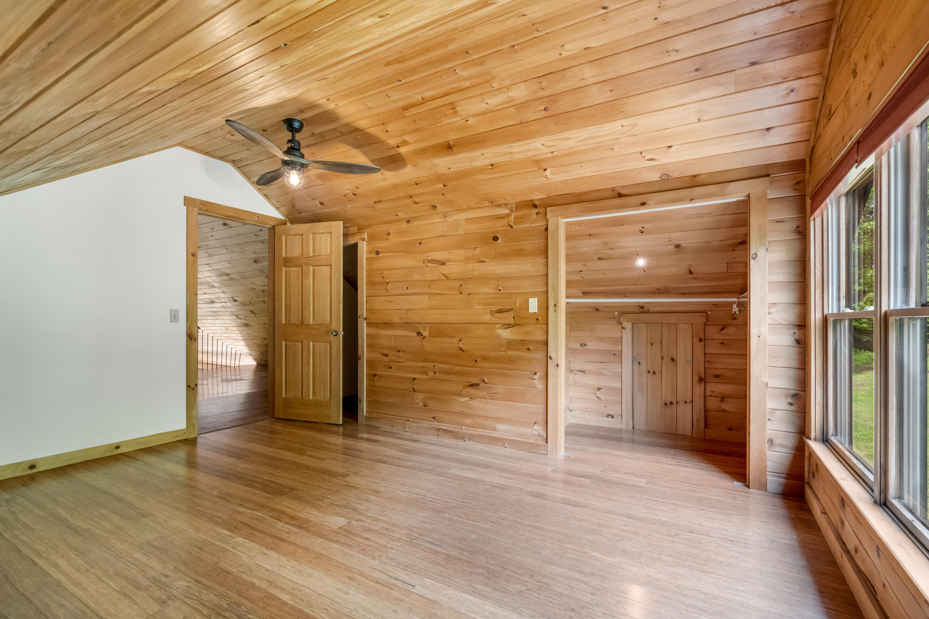 41 Sandy Point Road