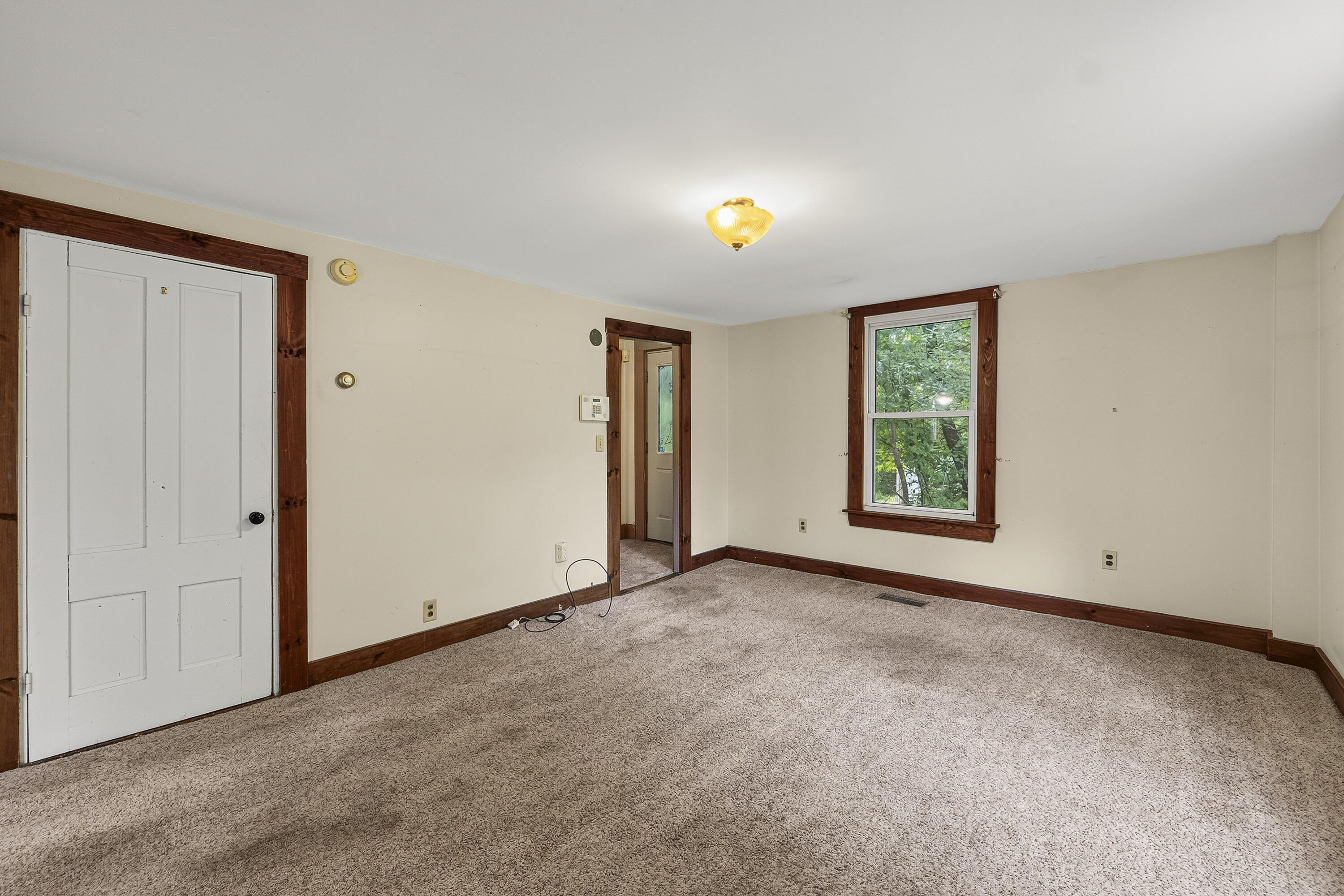 3 Leighton Road