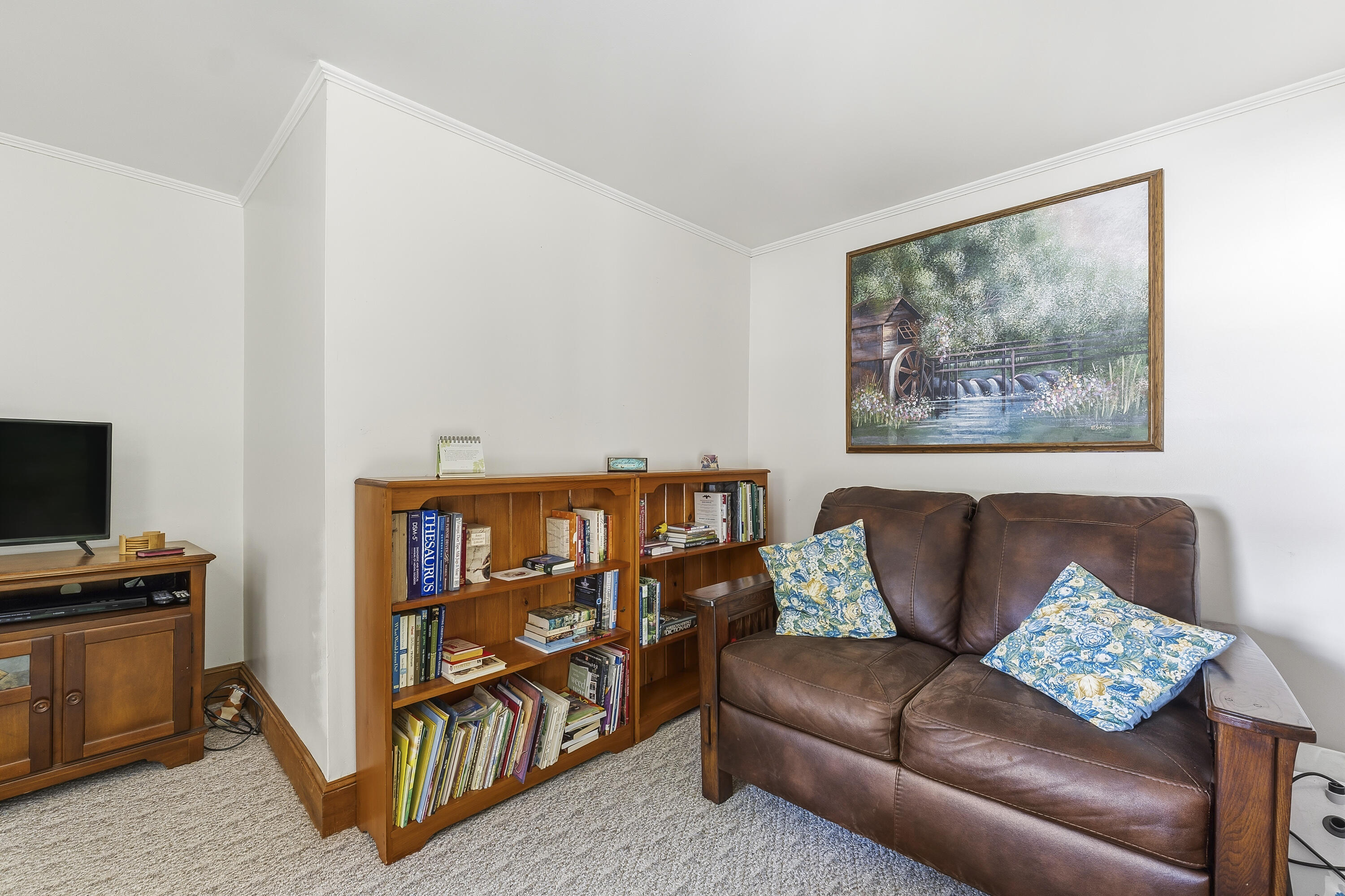 119 Bond Brook Road