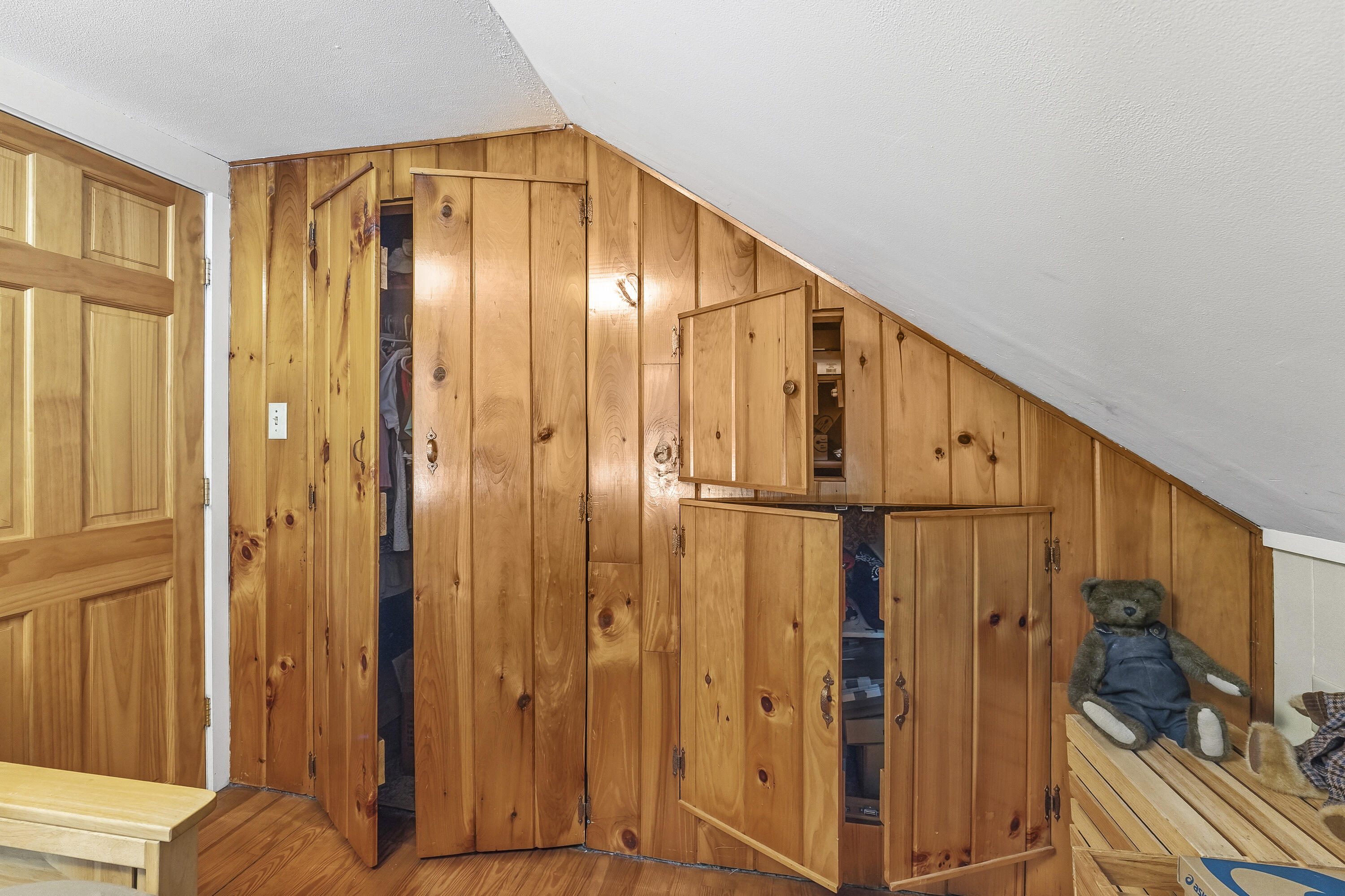 119 Bond Brook Road