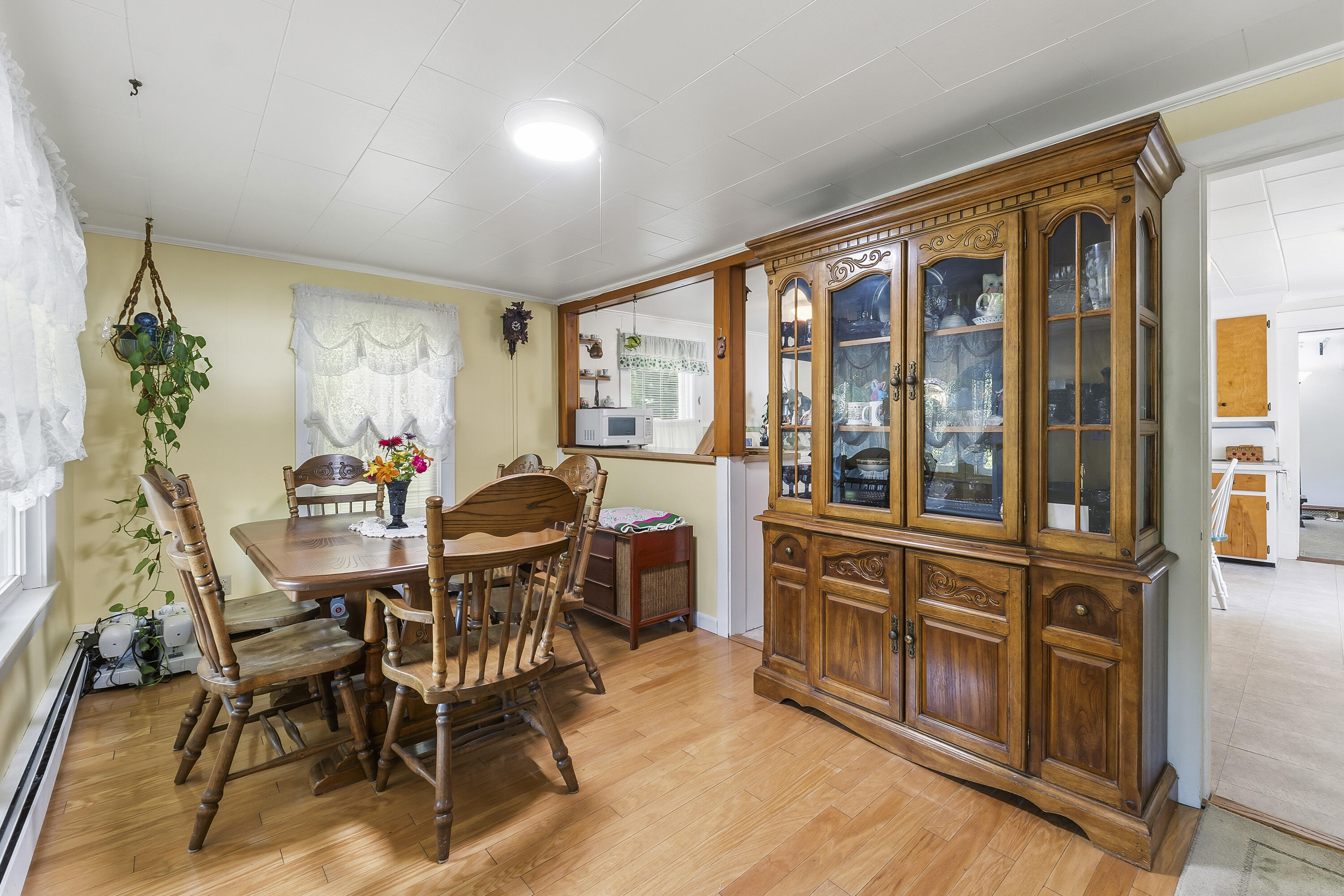119 Bond Brook Road