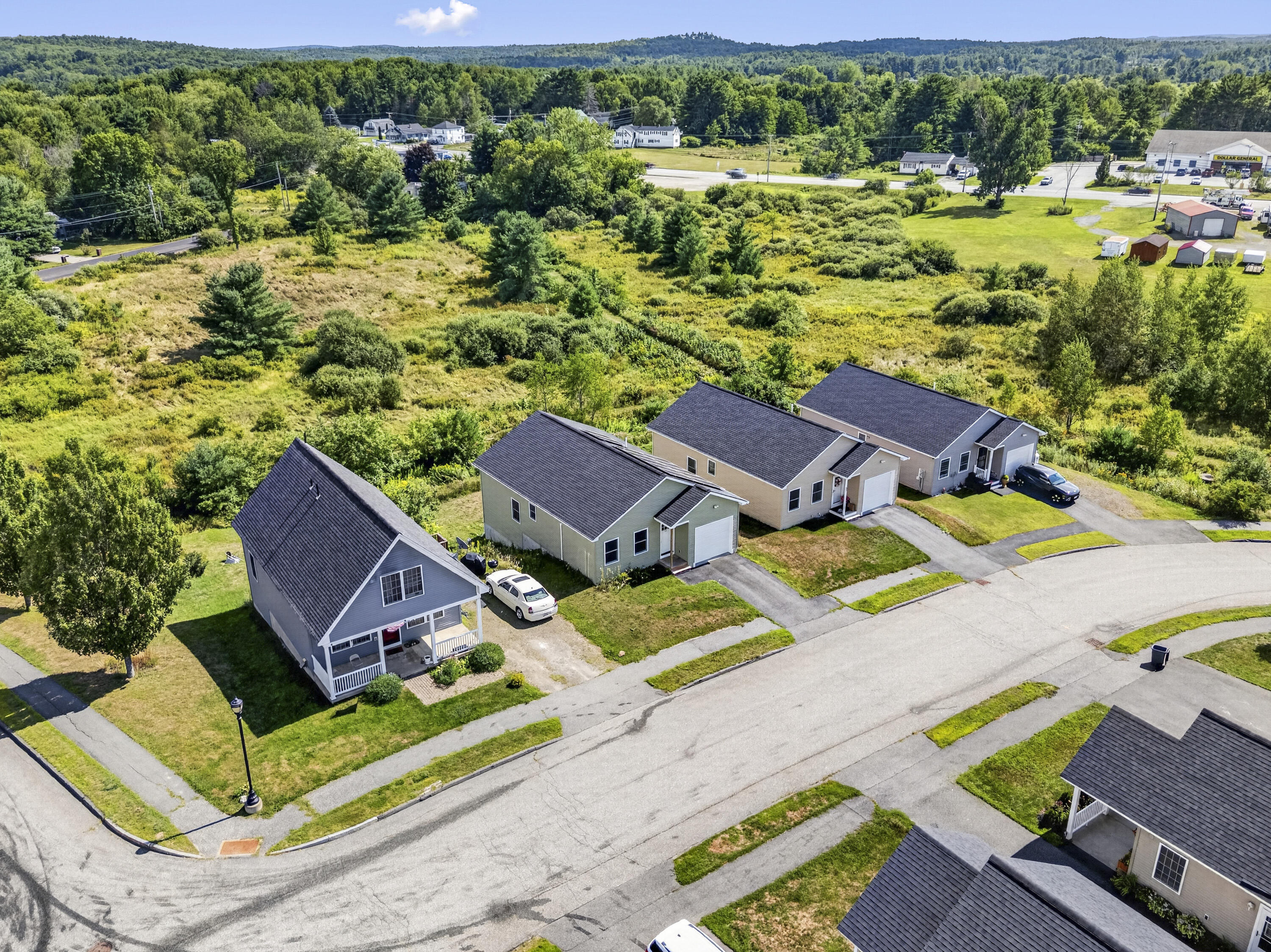 59 Village Circle
