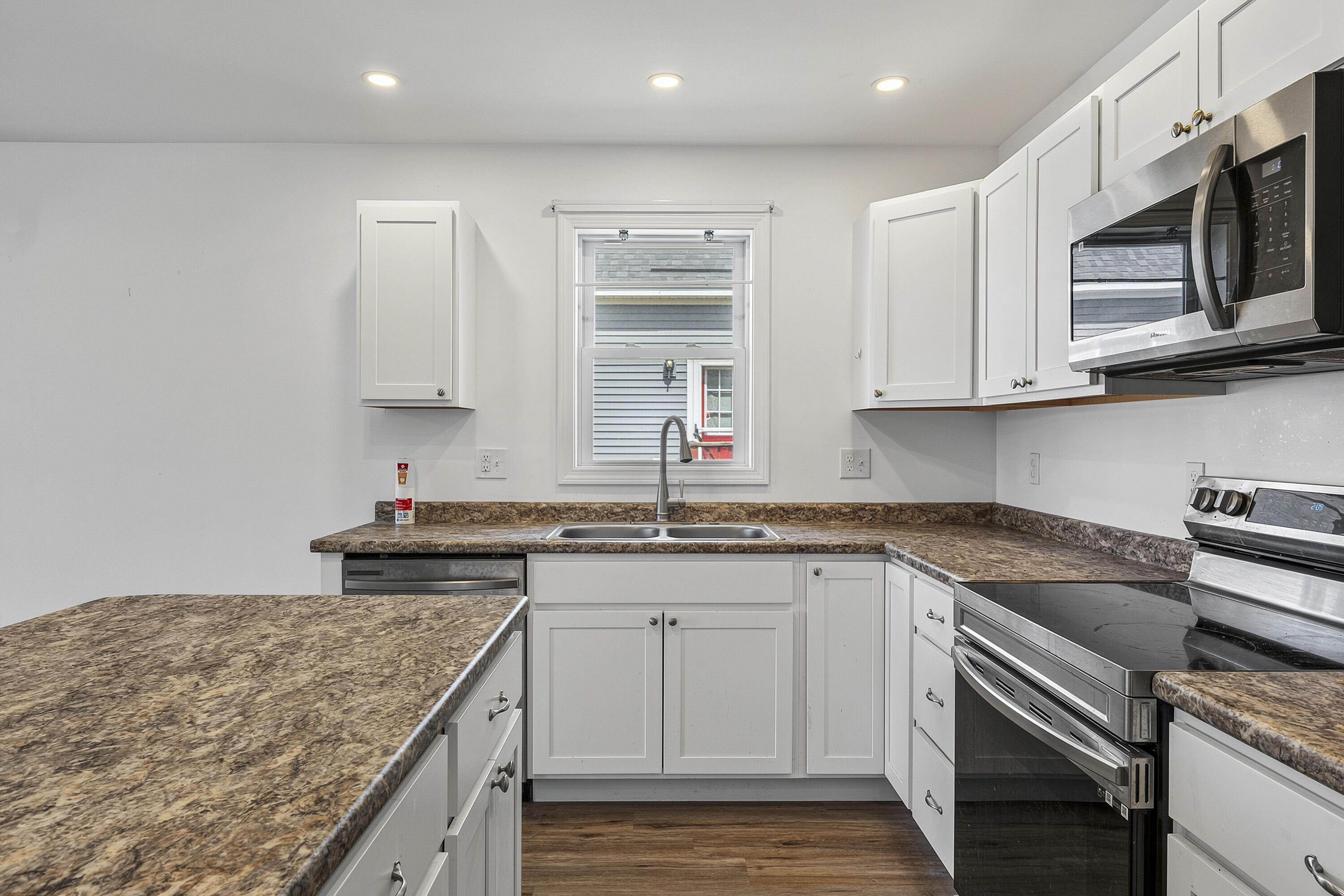 59 Village Circle