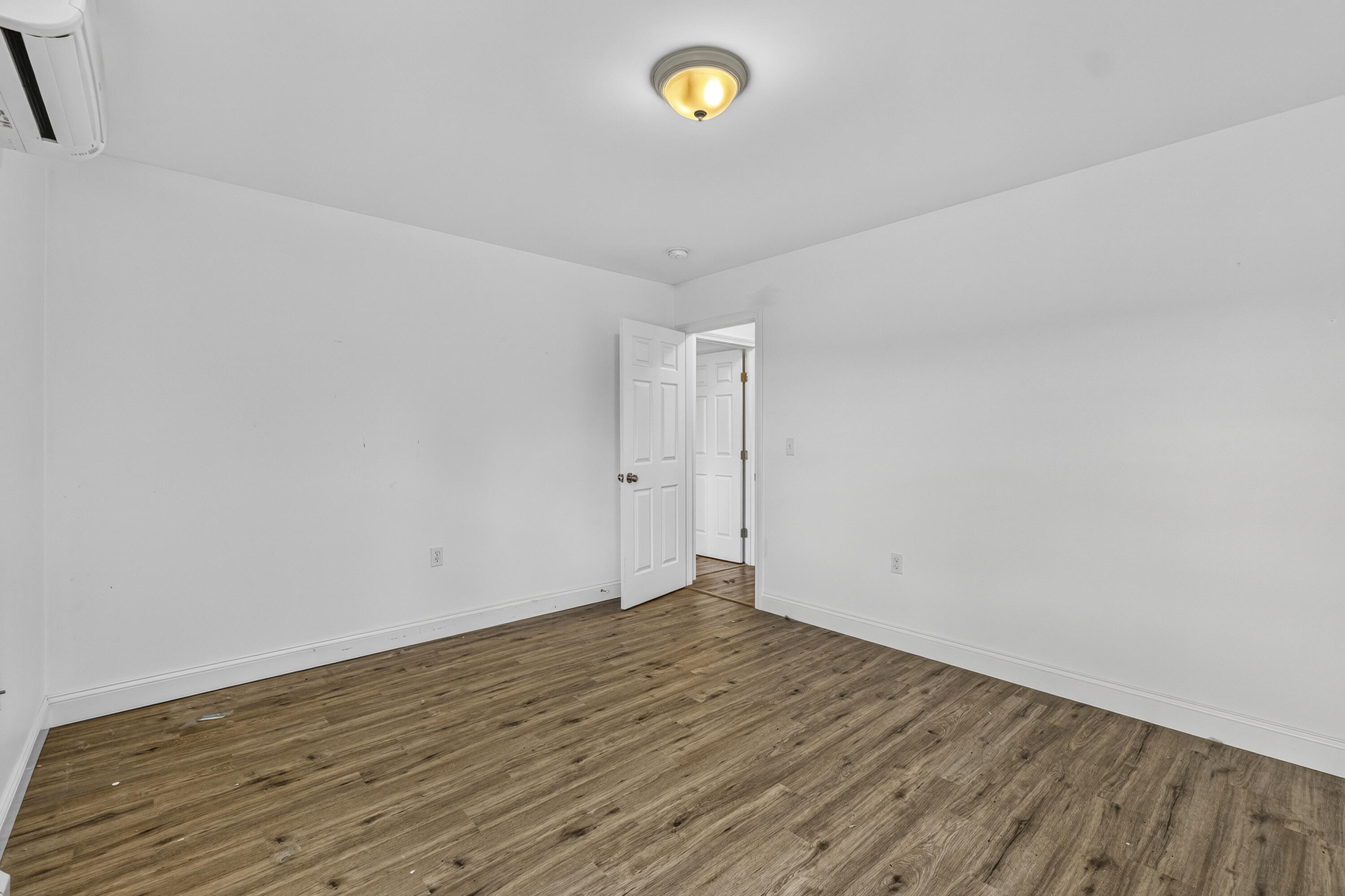 59 Village Circle