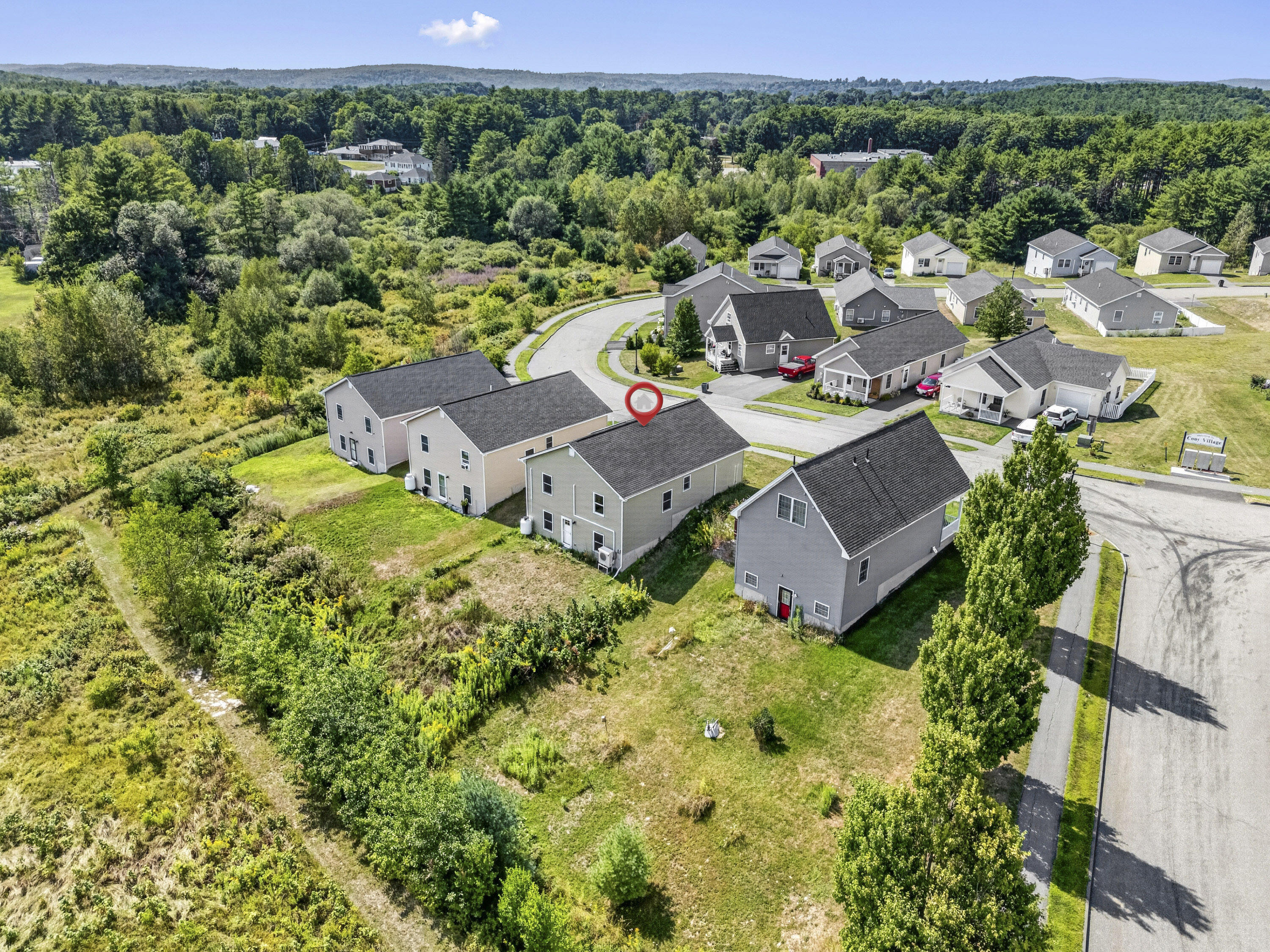 59 Village Circle