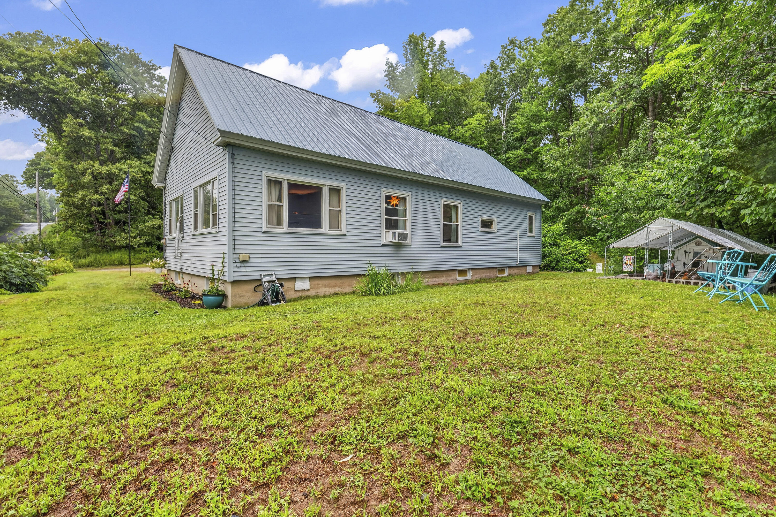 330 Lane Road