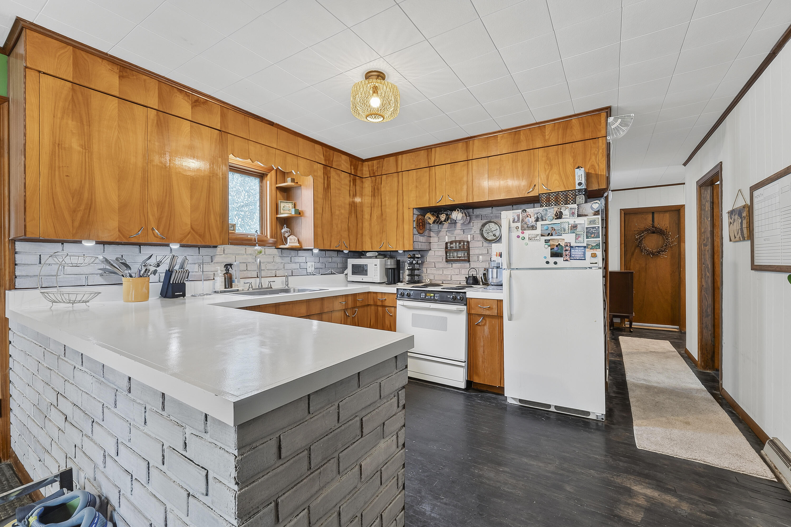330 Lane Road