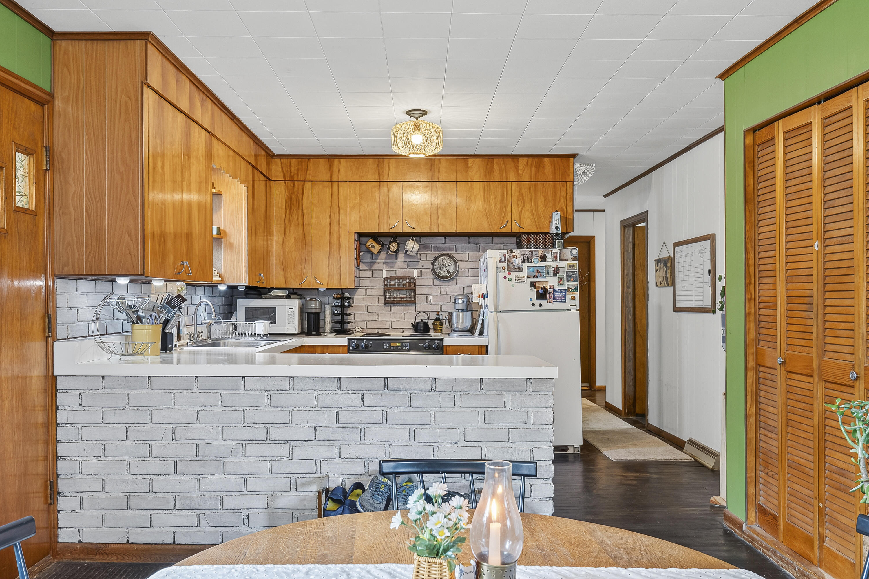 330 Lane Road
