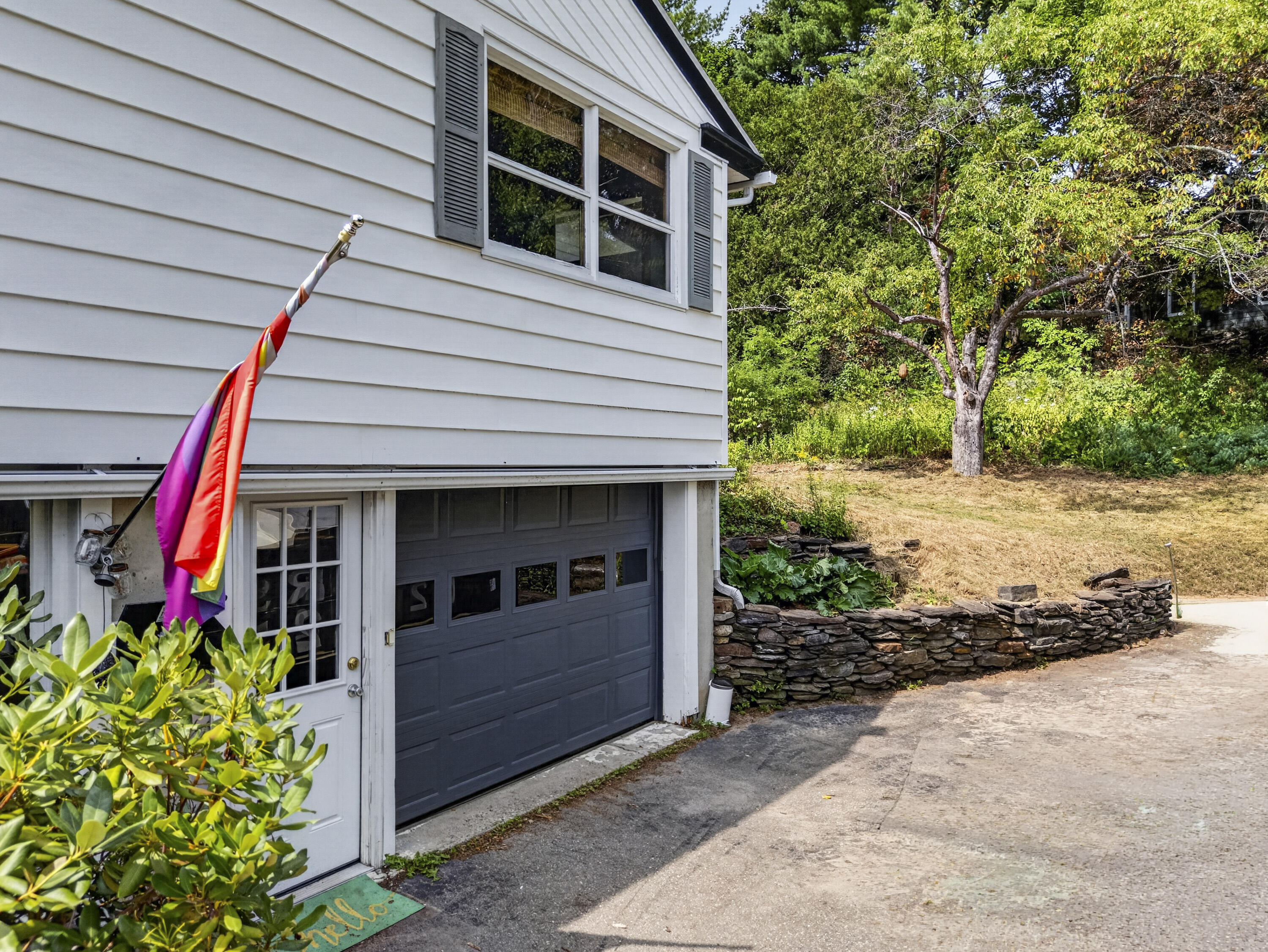 15 Mayflower Road