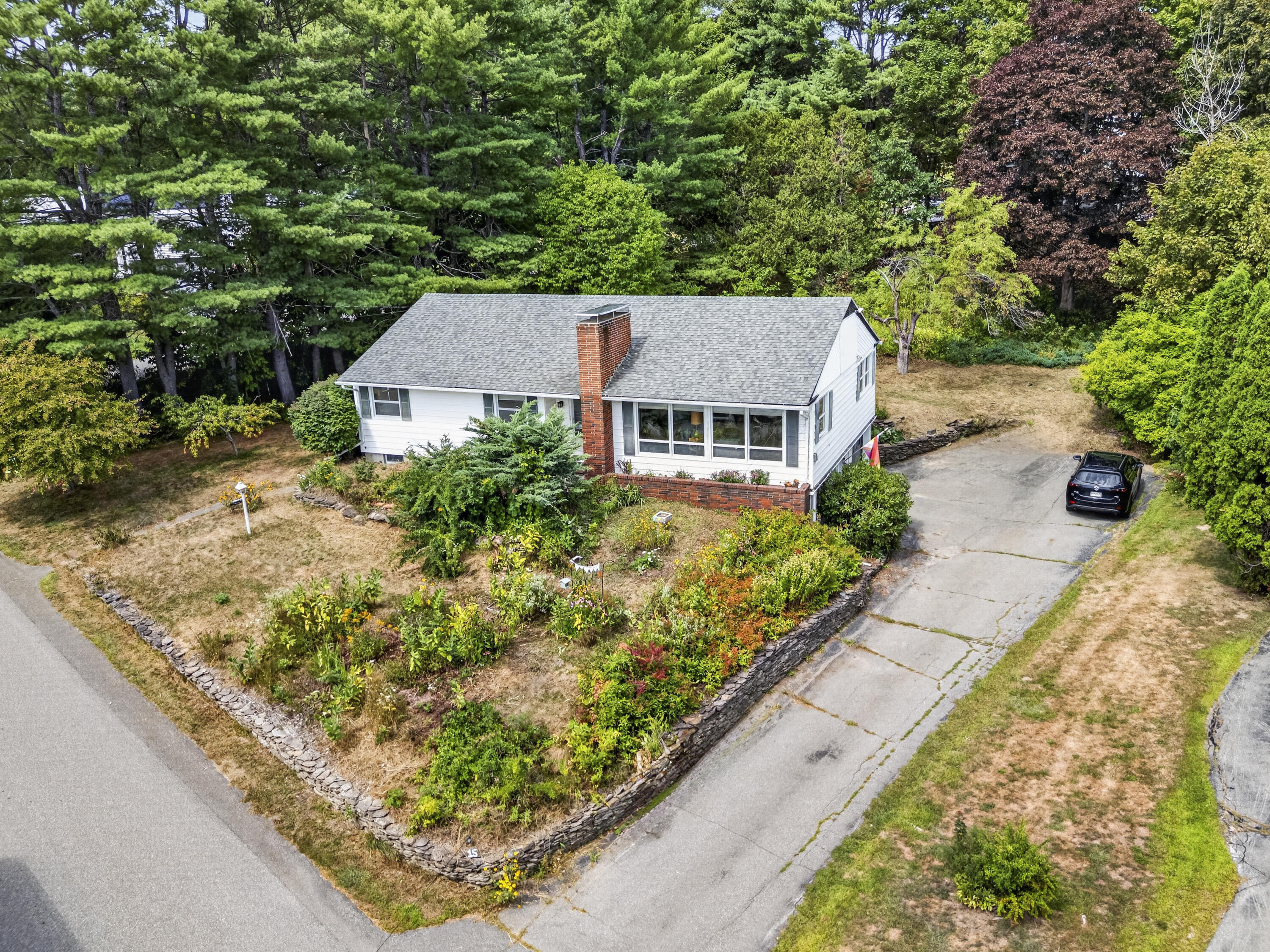 15 Mayflower Road