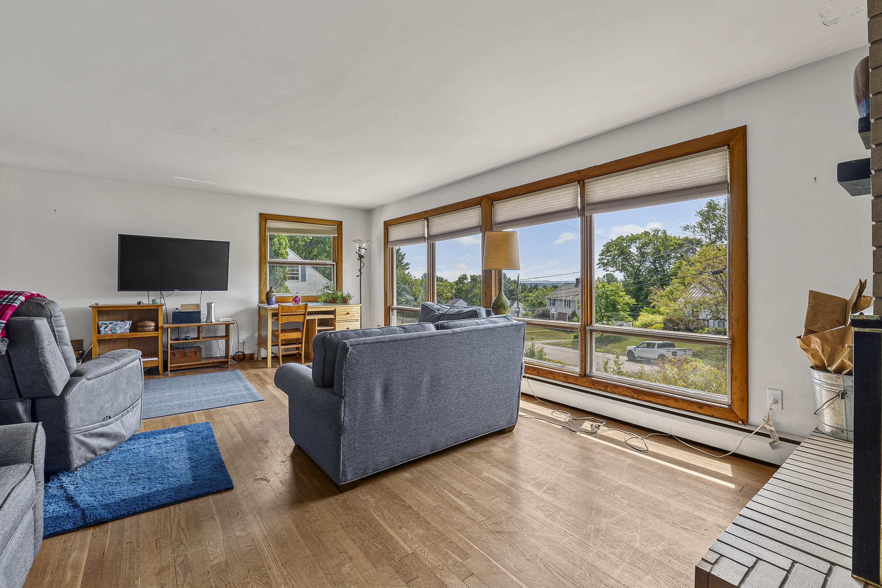 15 Mayflower Road