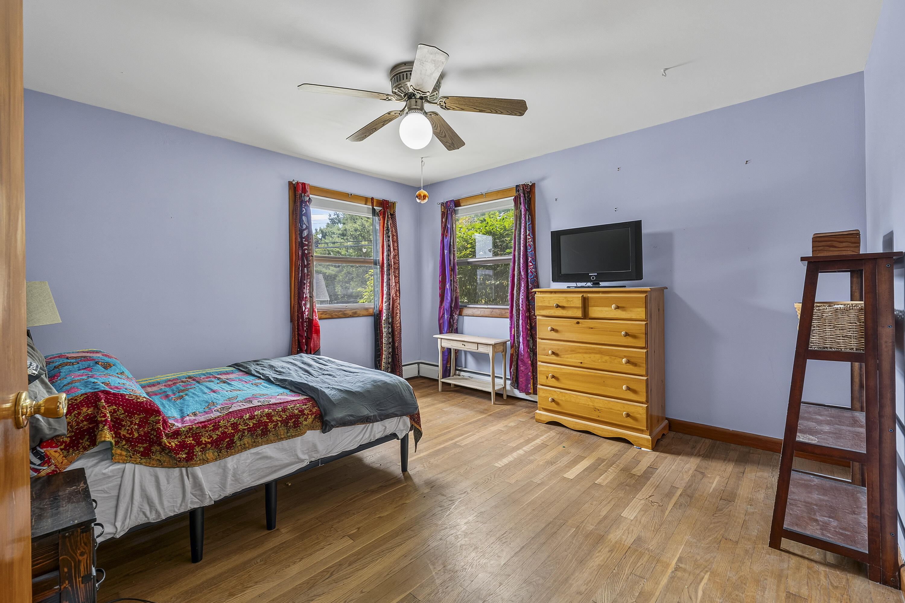 15 Mayflower Road