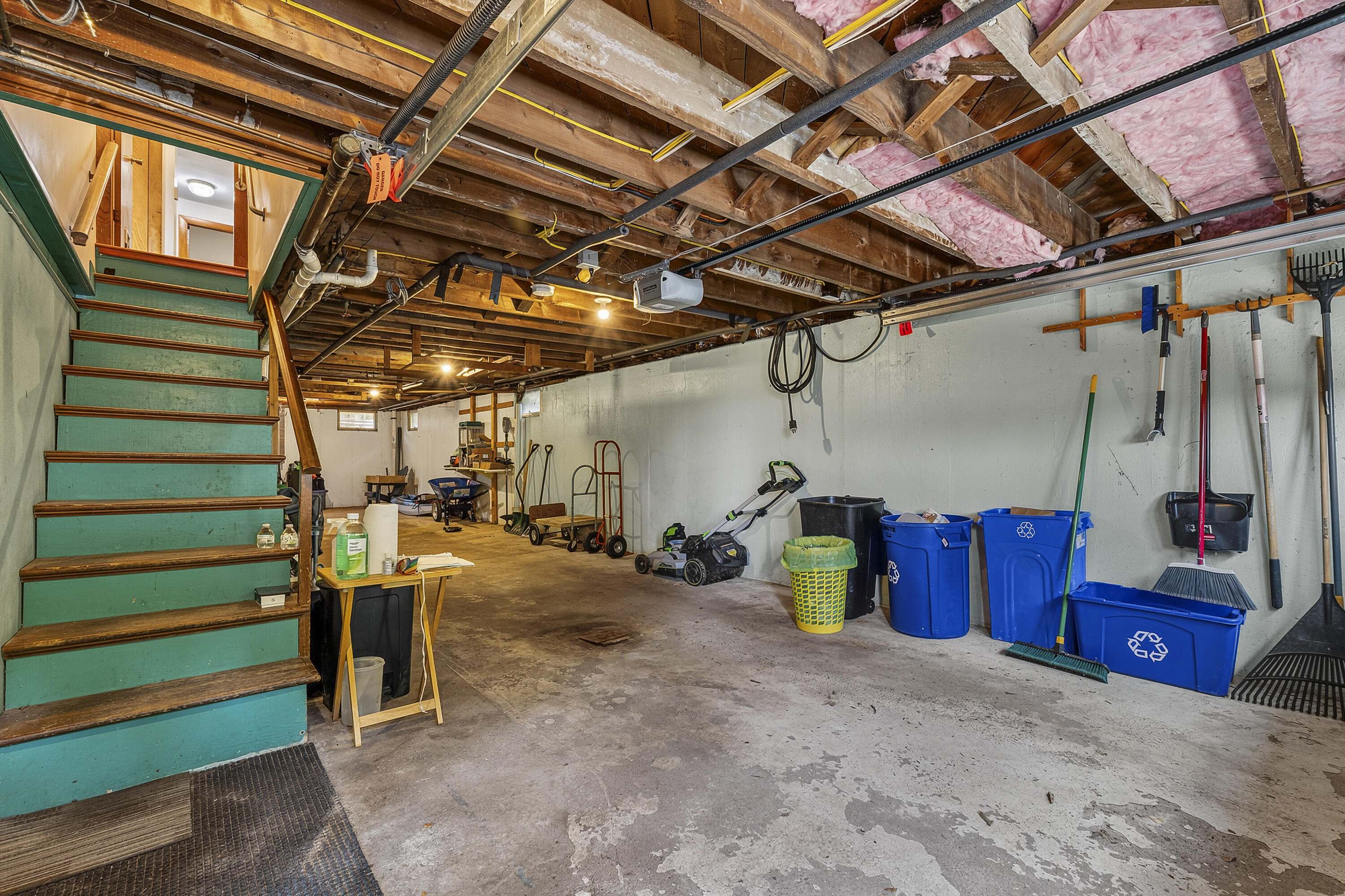 15 Mayflower Road