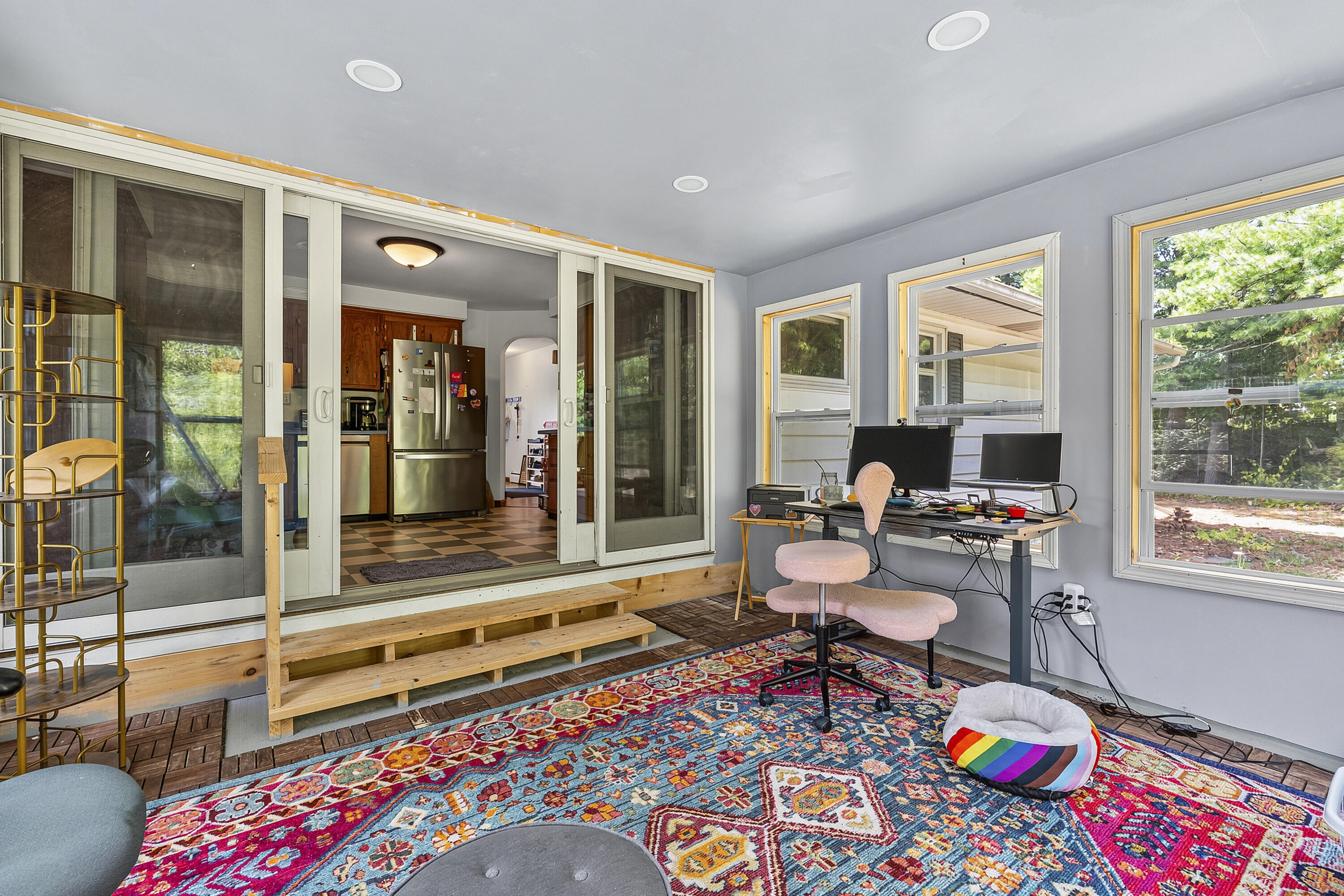 15 Mayflower Road