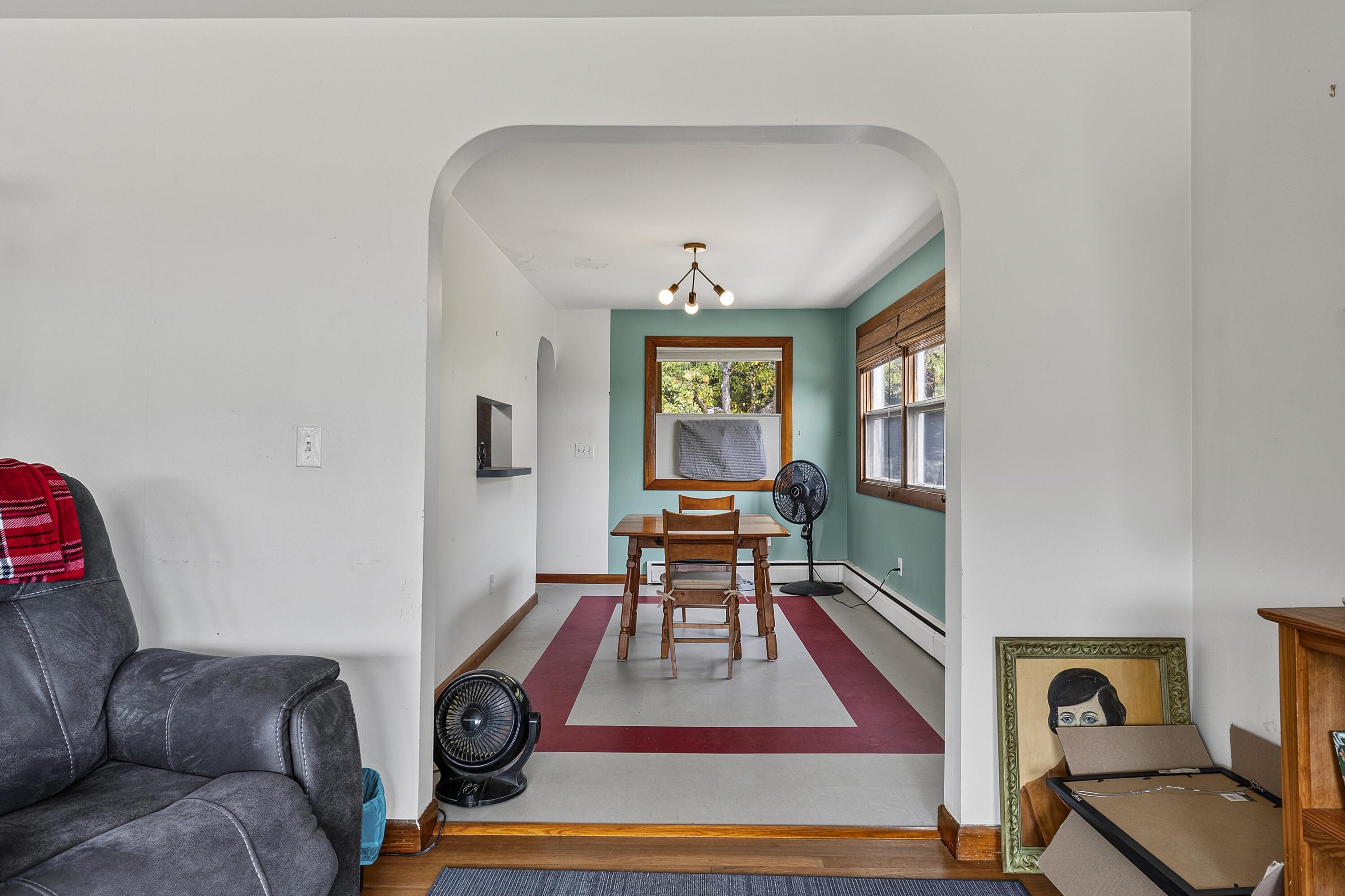 15 Mayflower Road