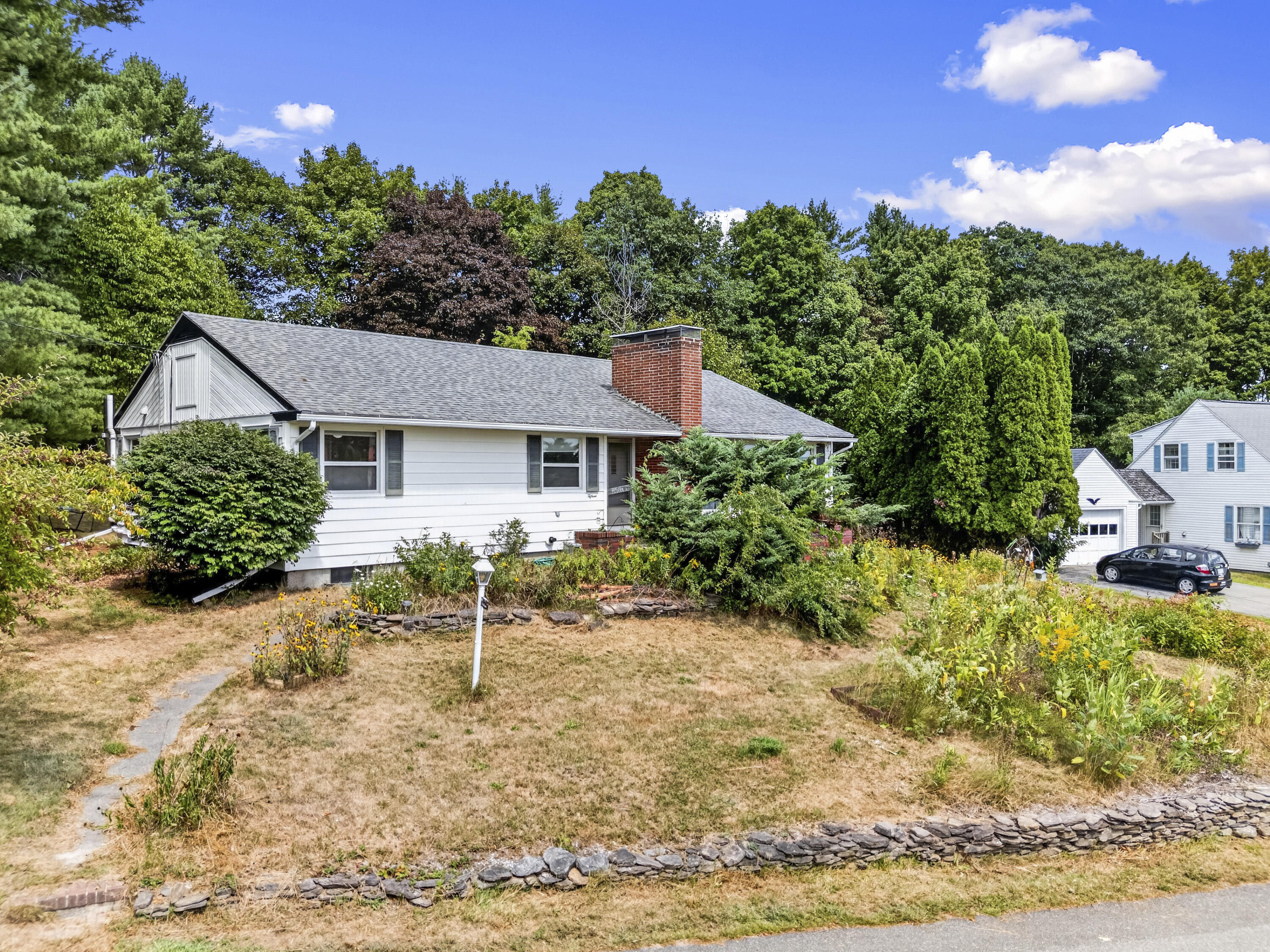 15 Mayflower Road