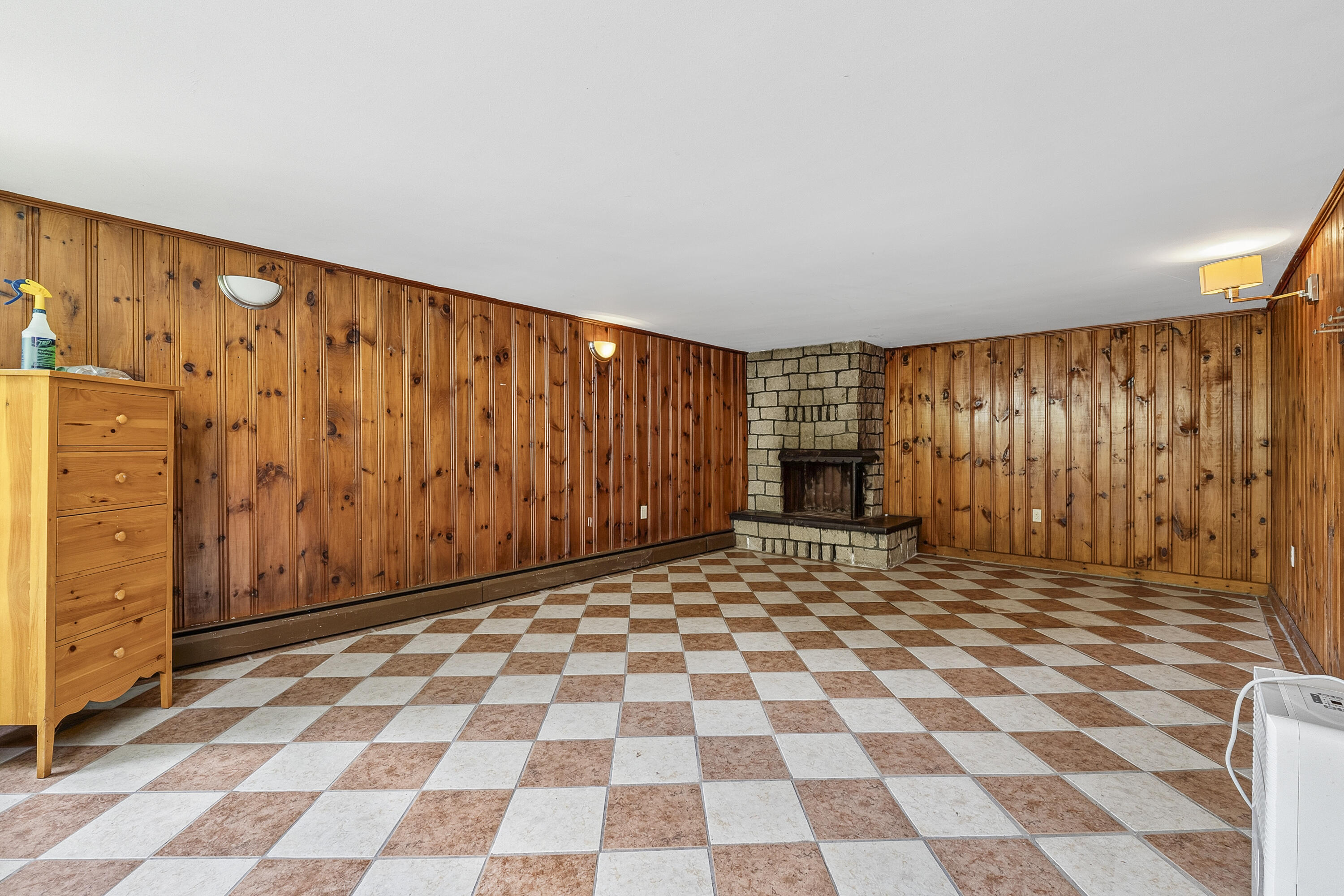 15 Mayflower Road