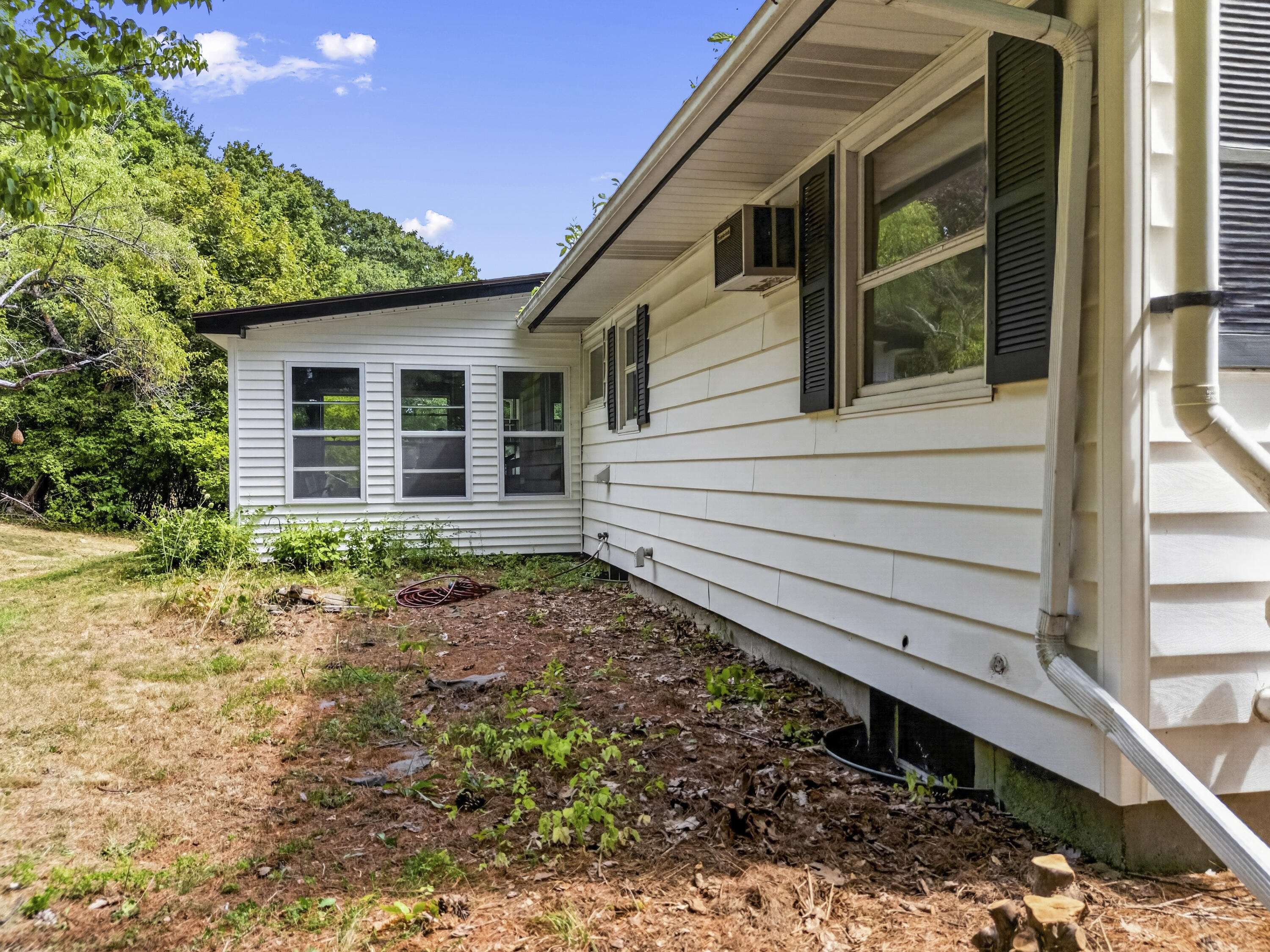 15 Mayflower Road