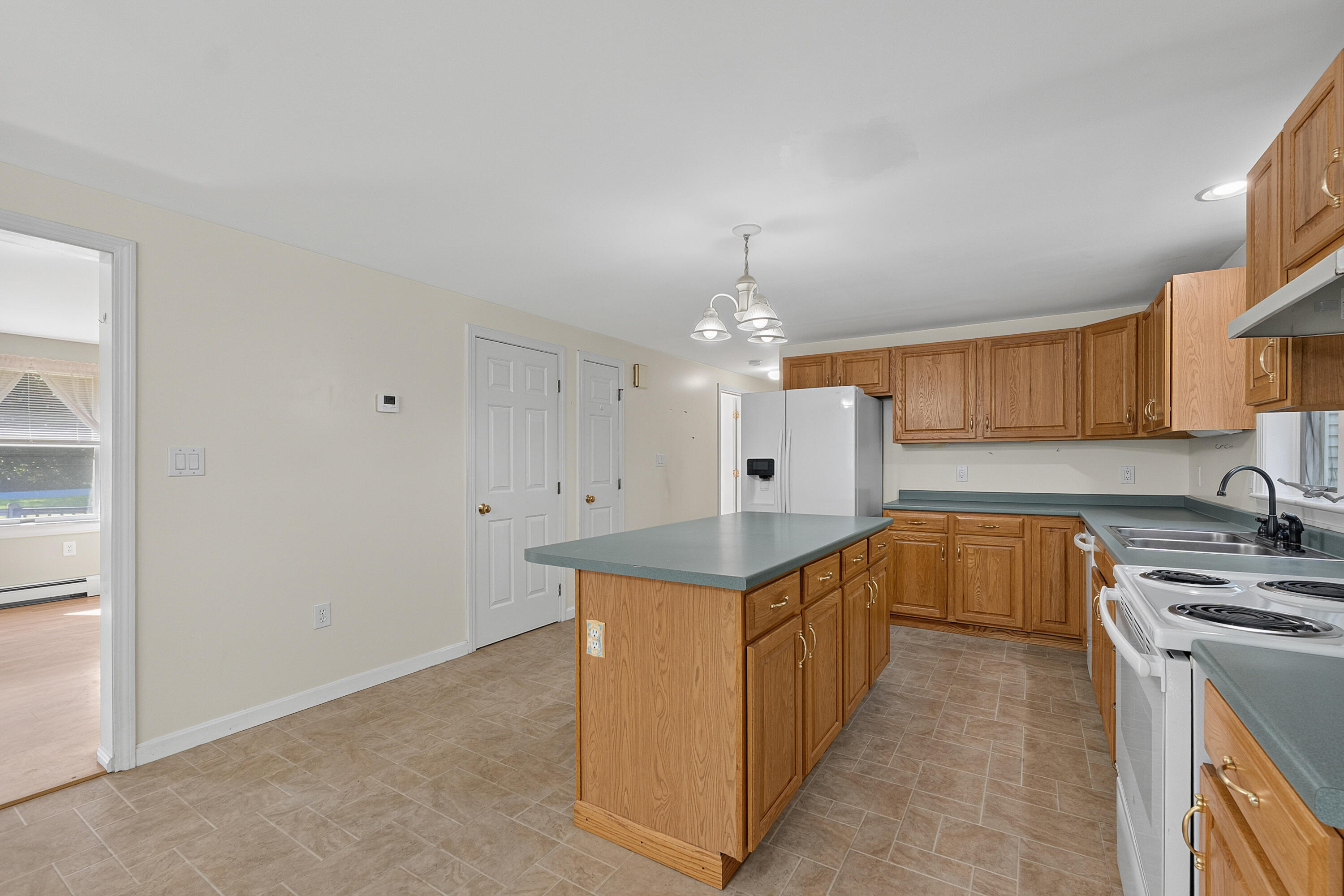 25 Munn Drive