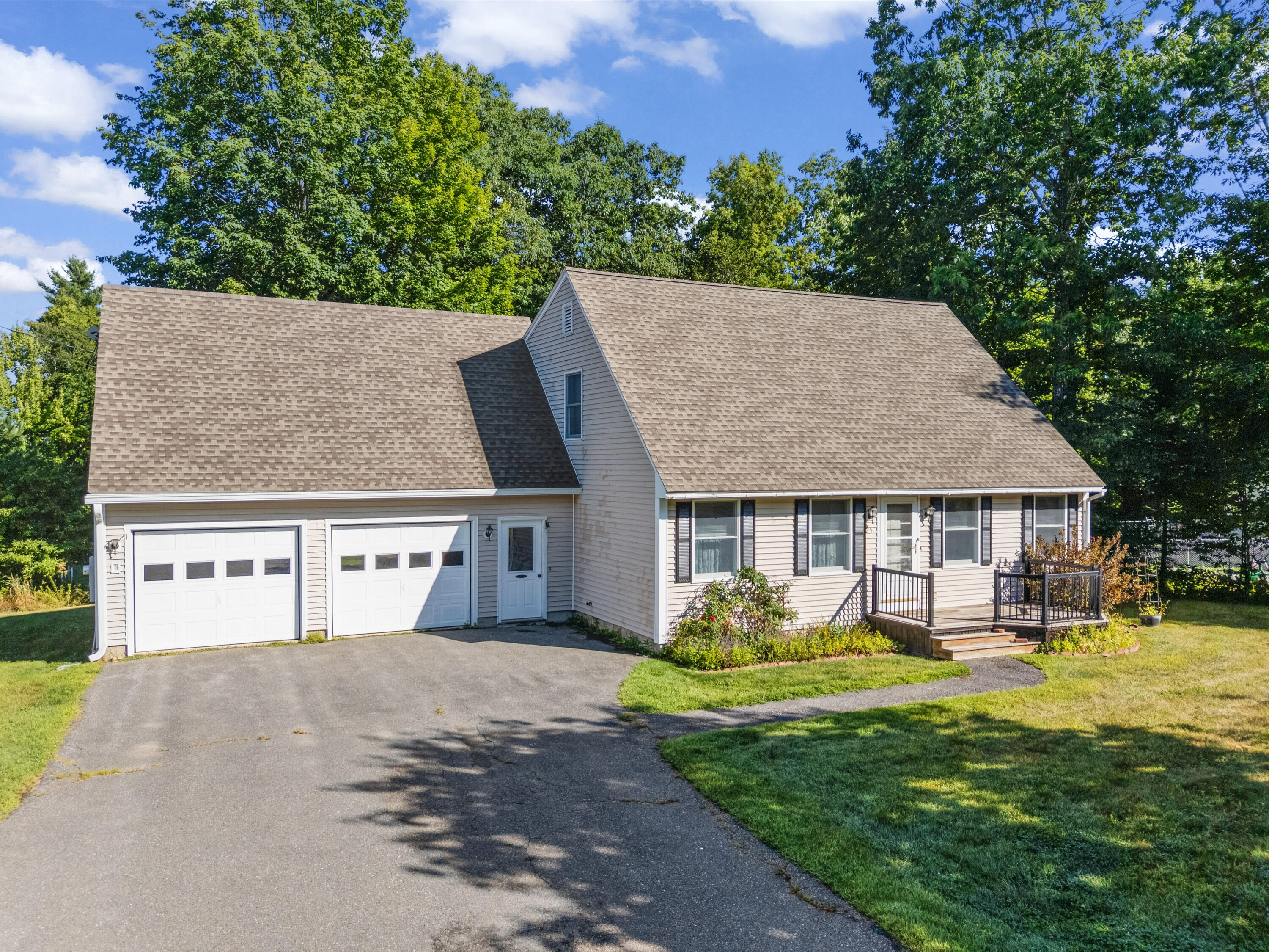 25 Munn Drive