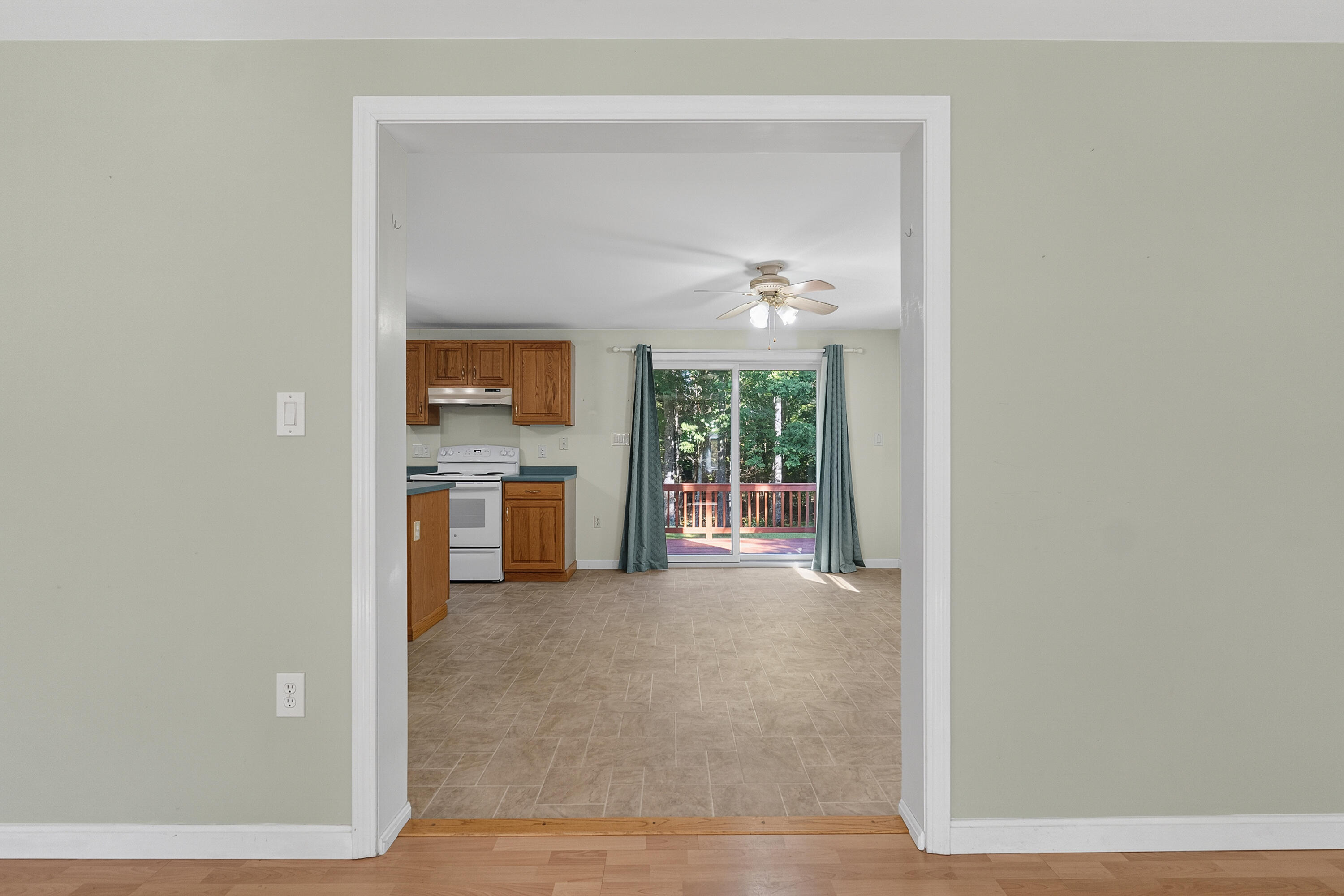 25 Munn Drive