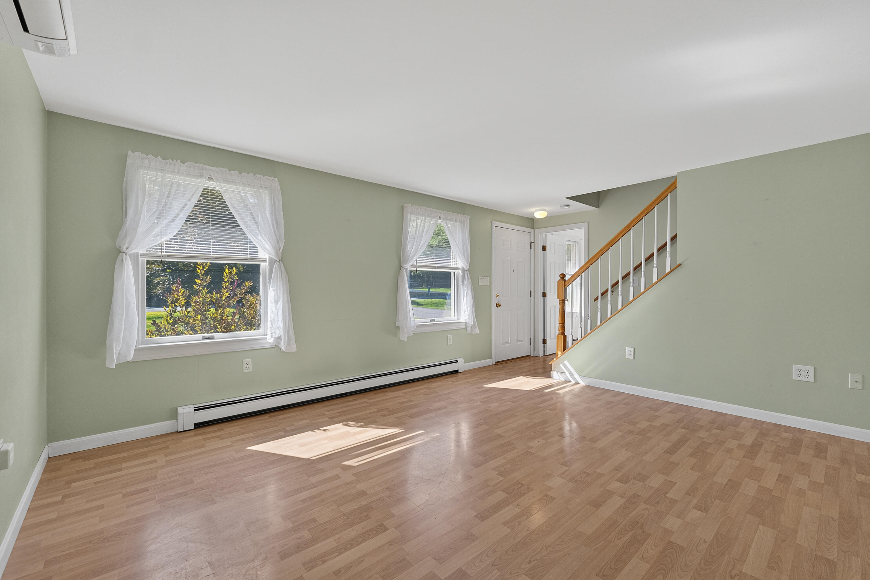 25 Munn Drive