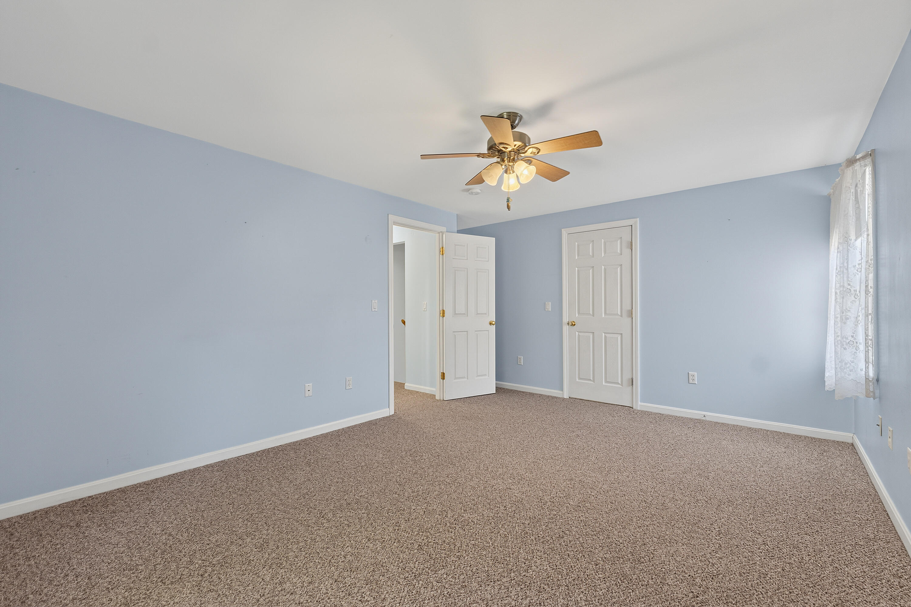 25 Munn Drive