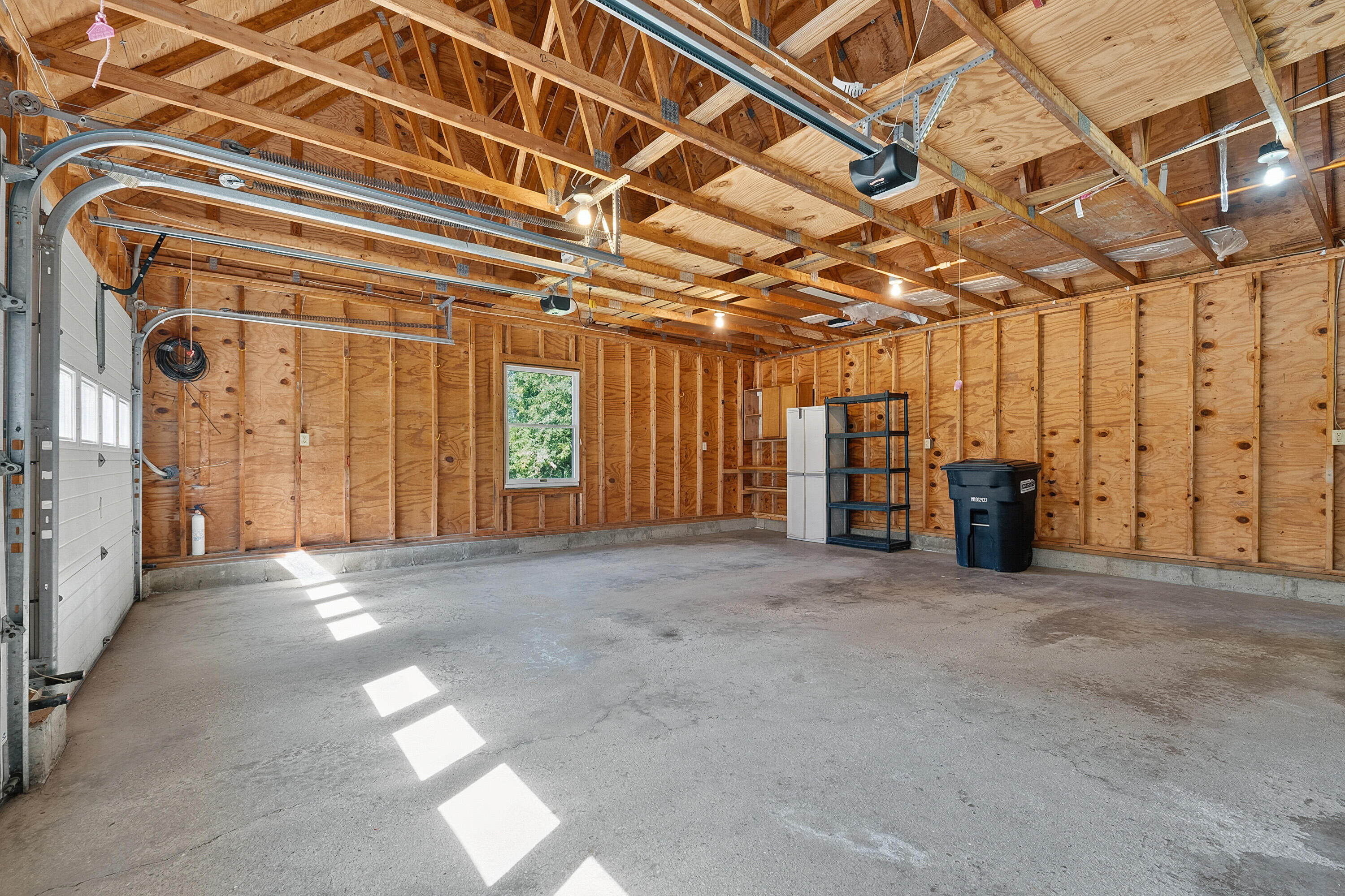 25 Munn Drive