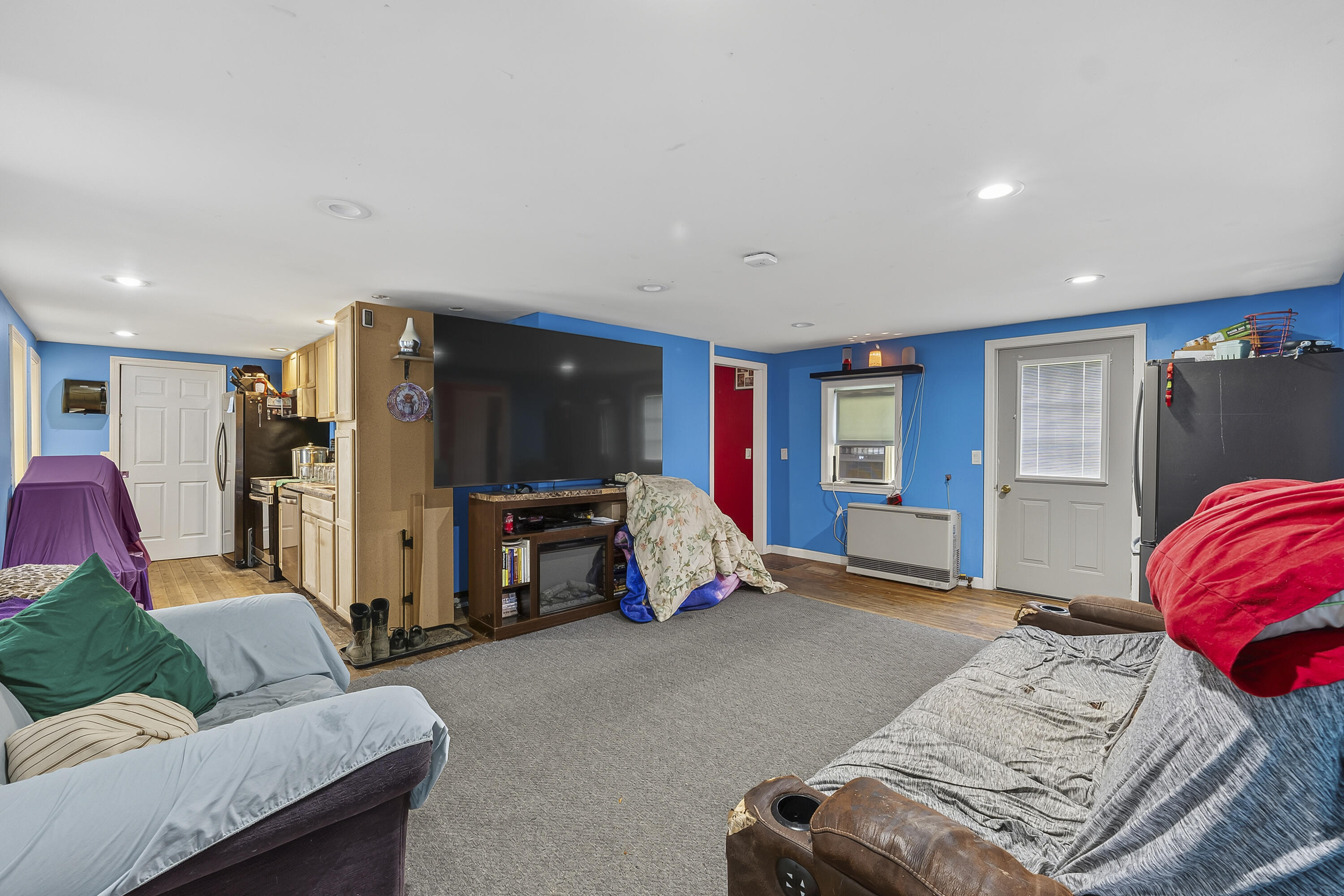 404 Academy Road