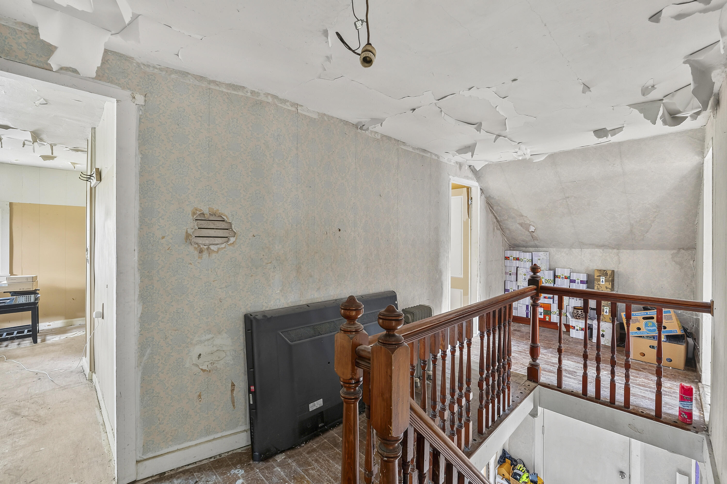 404 Academy Road