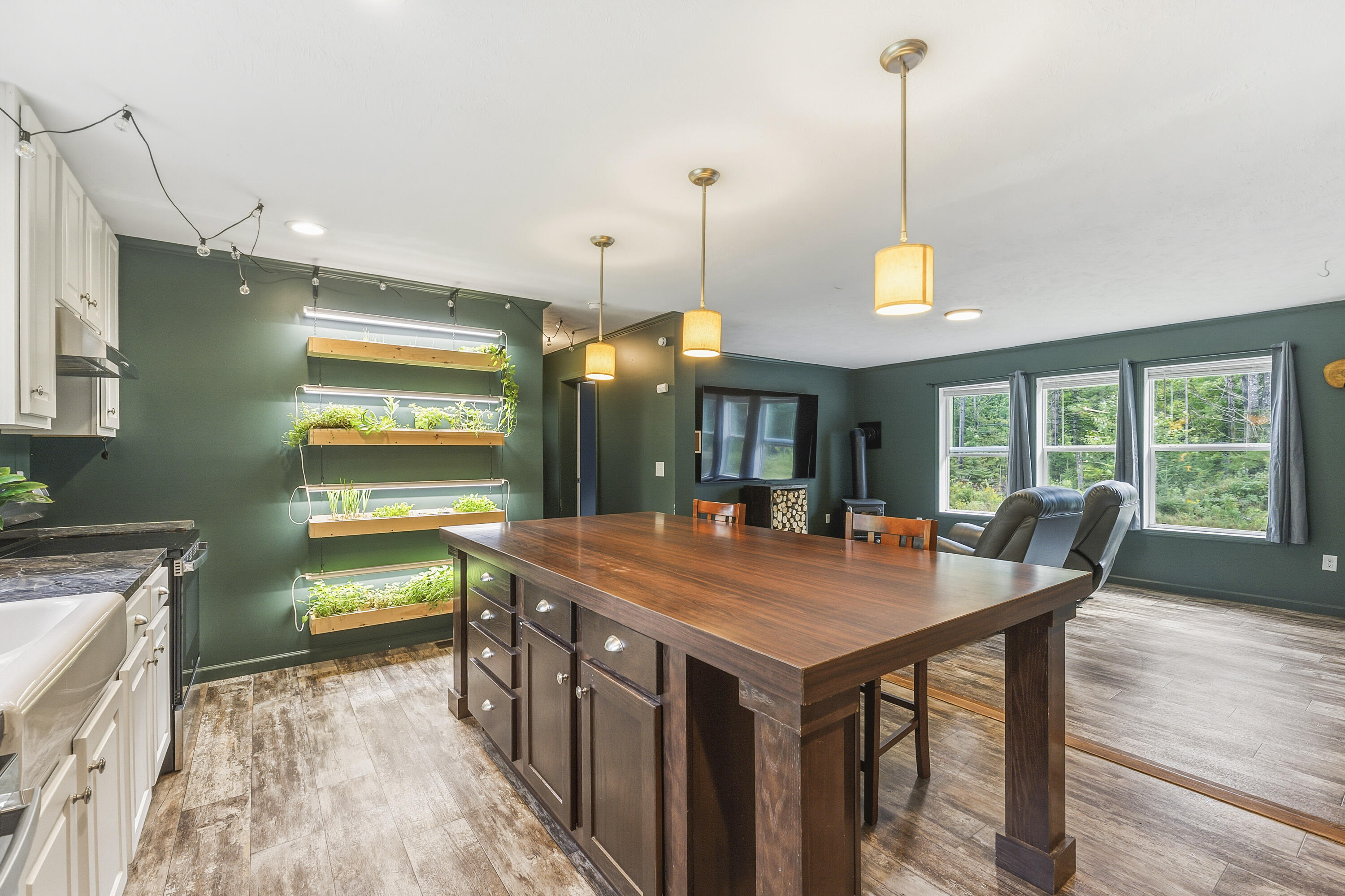 445 Big Bunker Hill Road