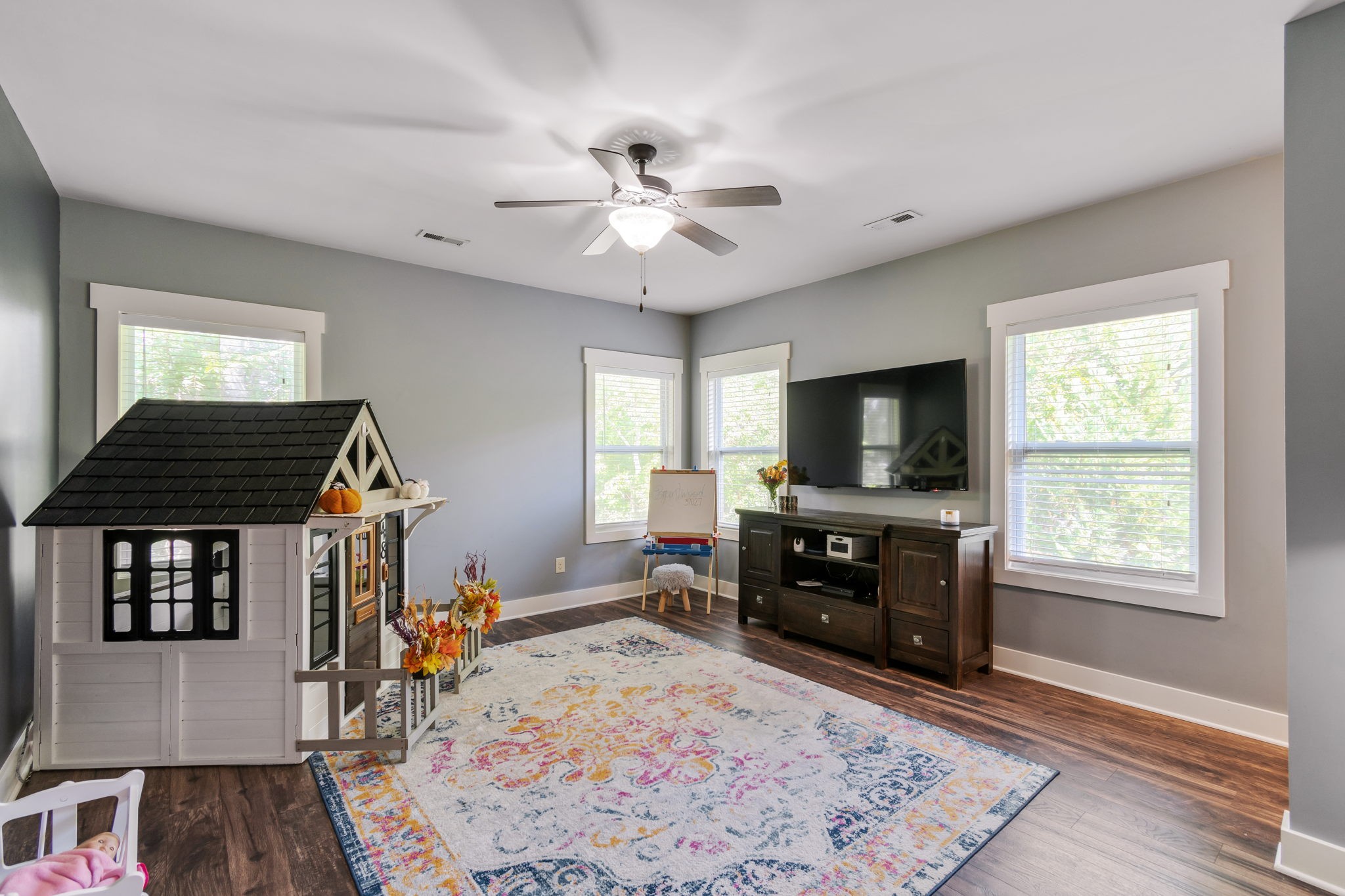 493 High Point Terrace