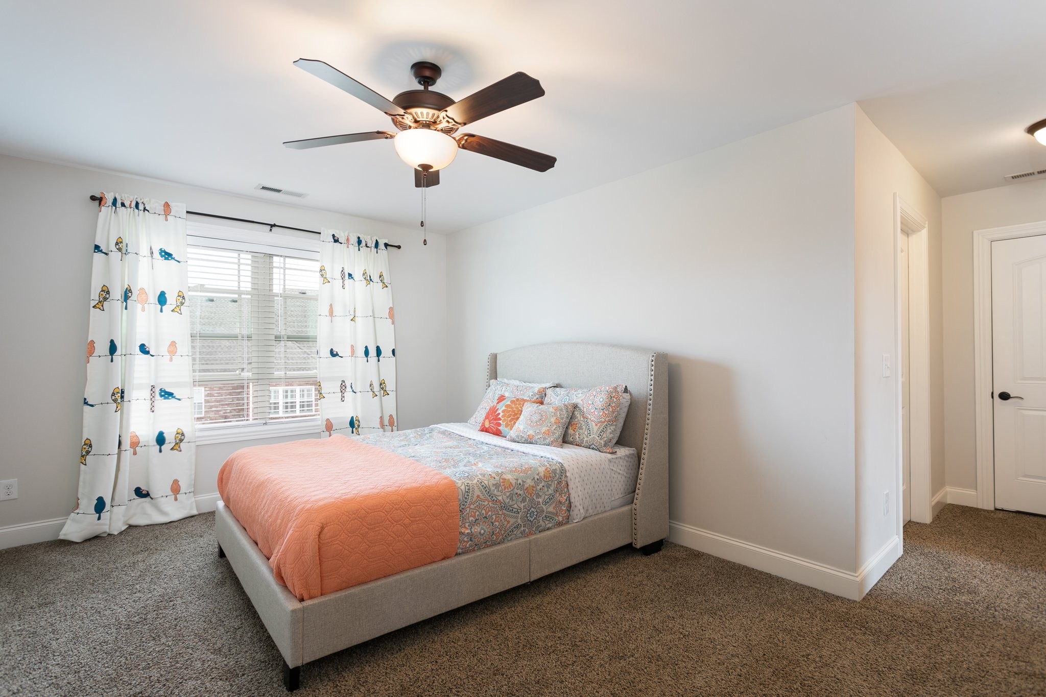 1404 Stewart Creek Rd