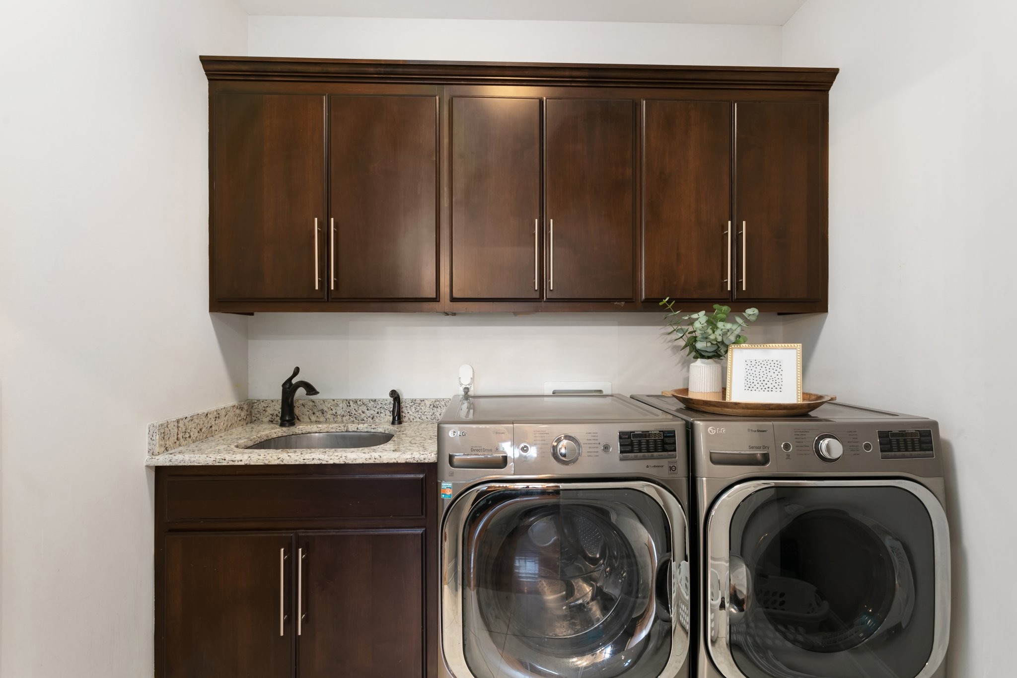 1404 Stewart Creek Rd