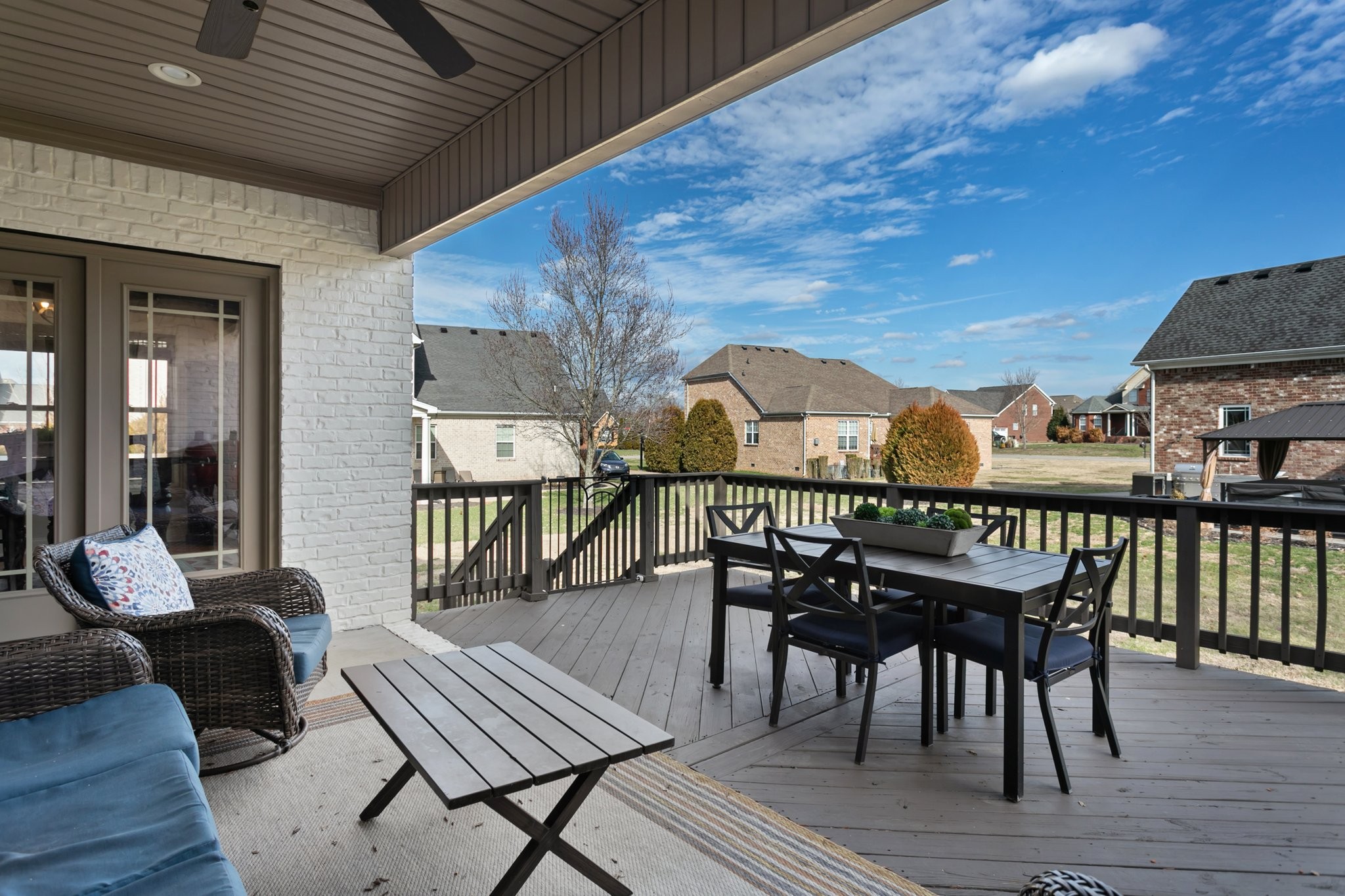 1404 Stewart Creek Rd