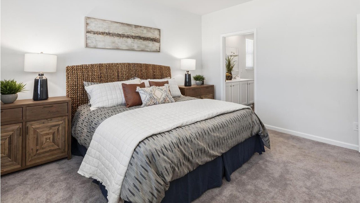 121 Olivia Circle 11