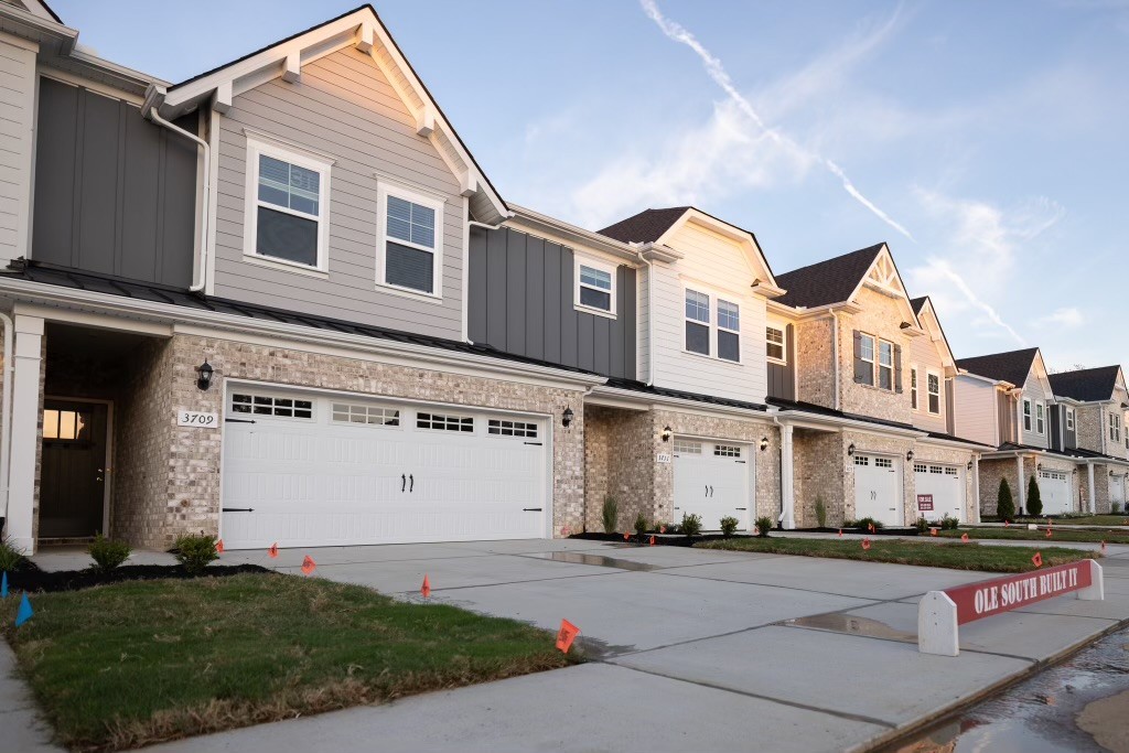 5742 Cloverwood Drive