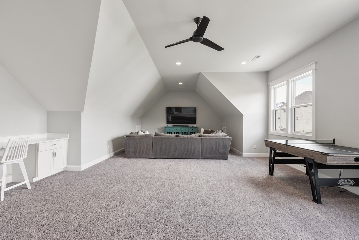 4605 Majestic Meadows Dr