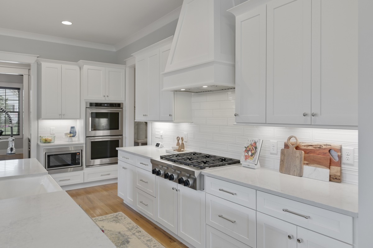 4605 Majestic Meadows Dr