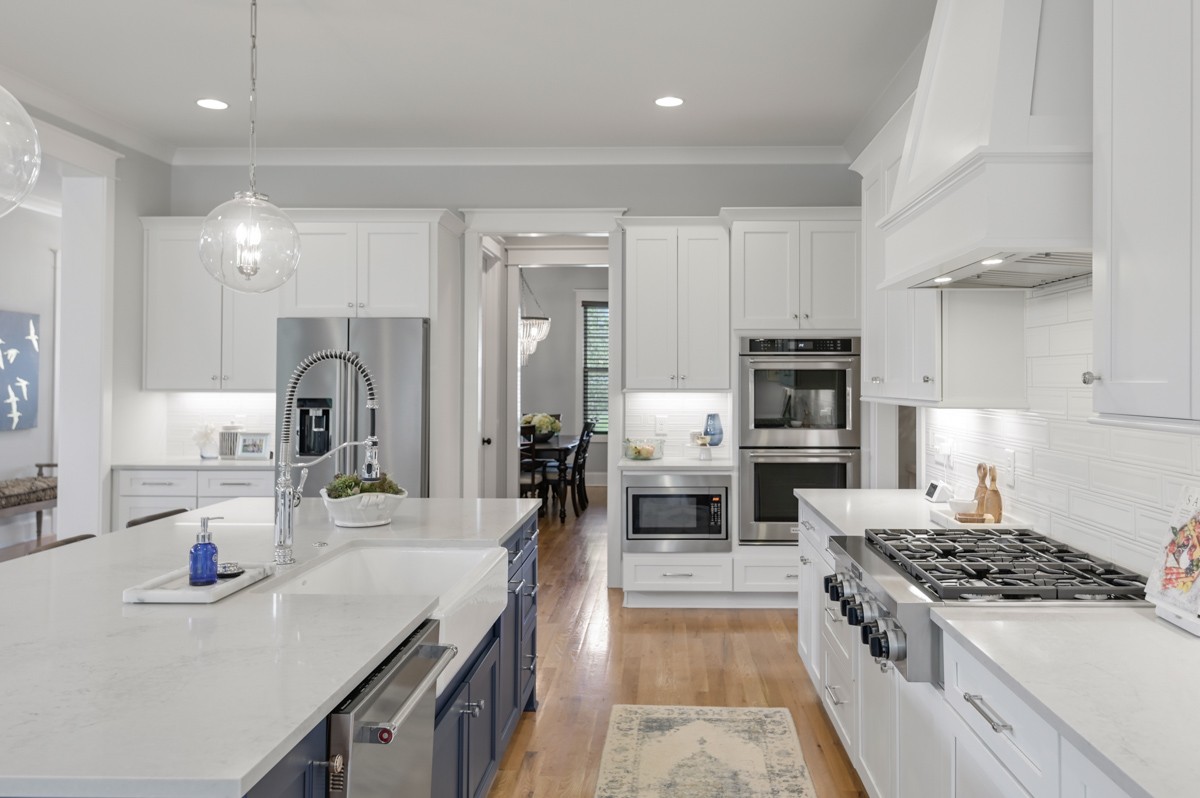 4605 Majestic Meadows Dr